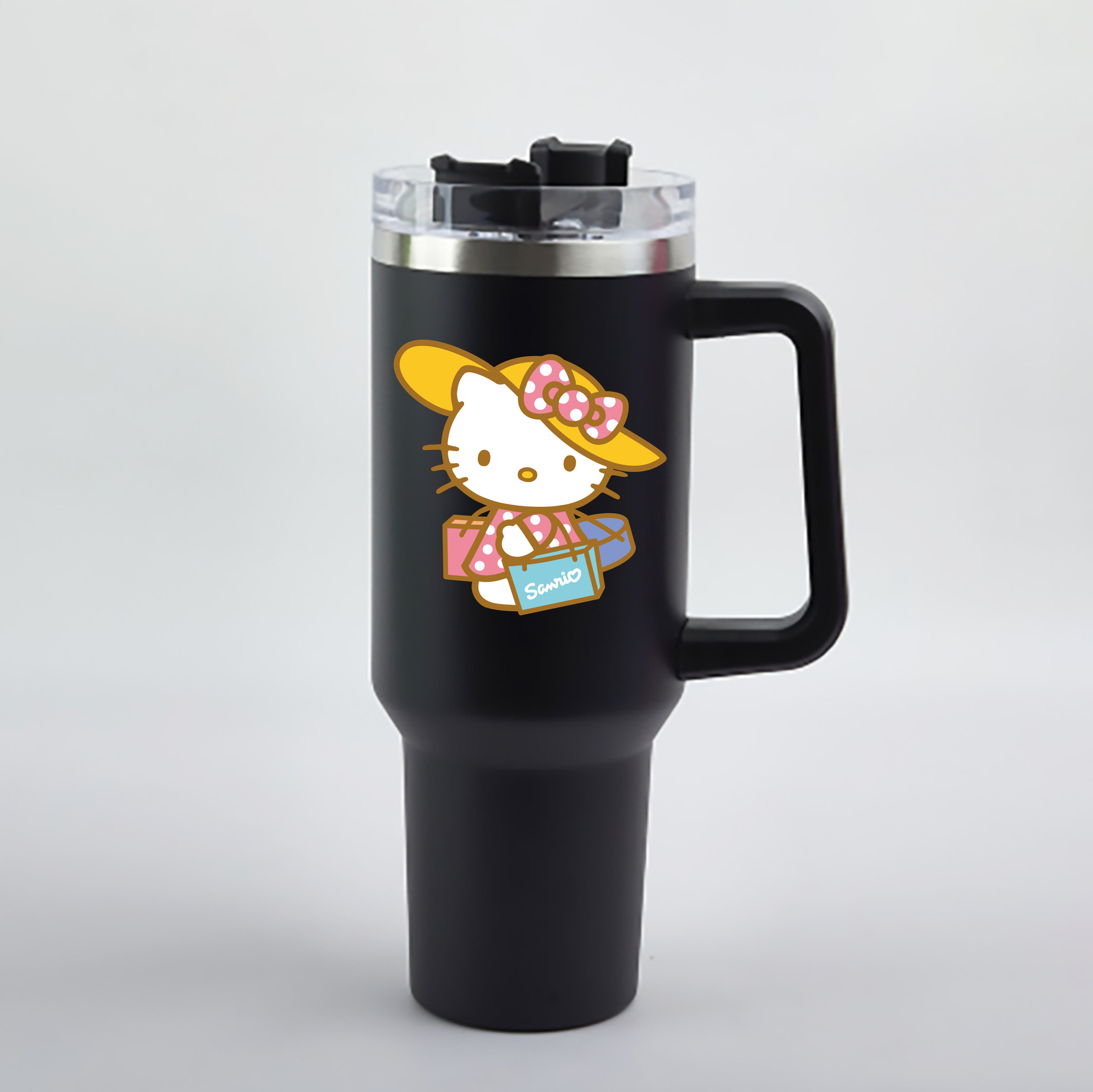 （画像用） Hello Kitty ハローキティ 1200mL車用タンブラー - クリスタルステッカー（プラスチックストロー付き）