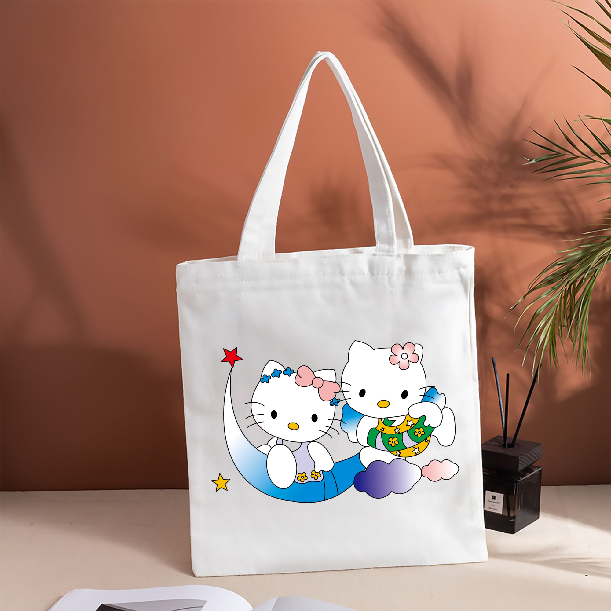 Hello Kitty ハローキティ 縦型キャンバス生地手提げバッグ　トートバッグ