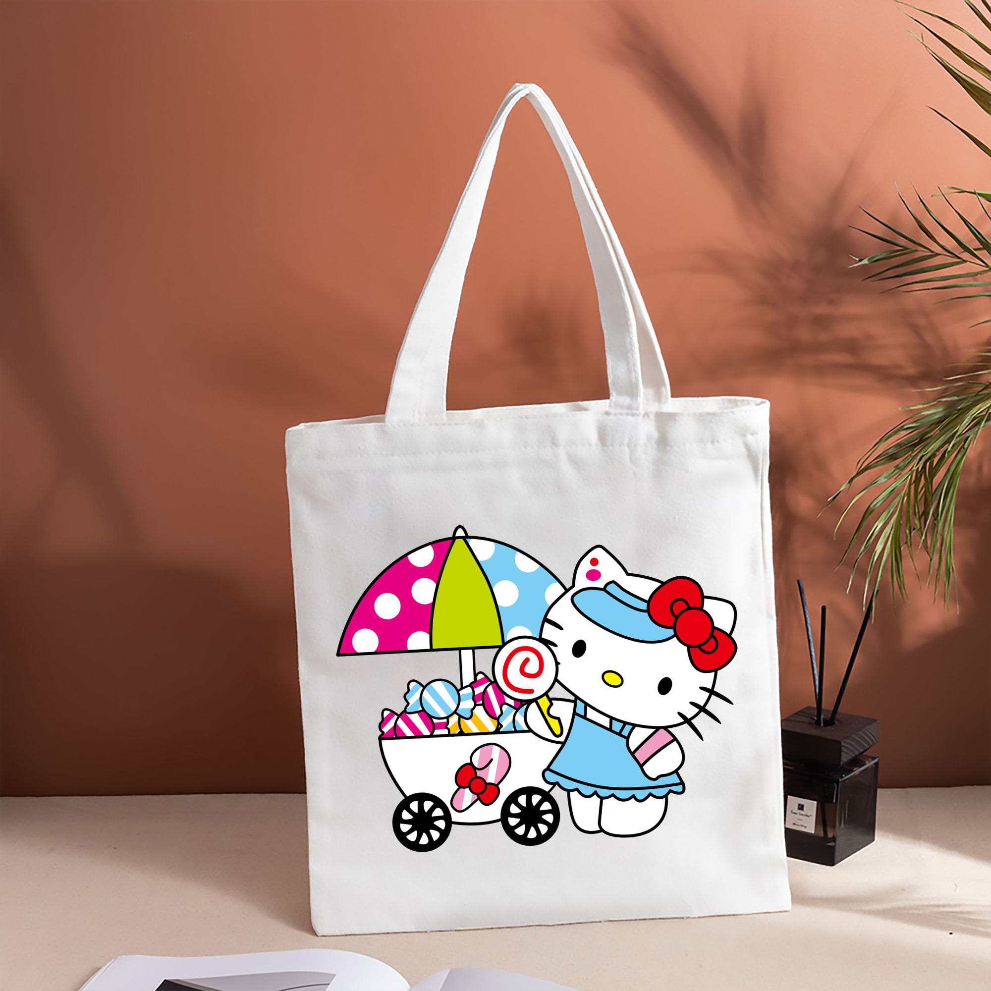 Hello Kitty ハローキティ 縦型キャンバス生地手提げバッグ　トートバッグ