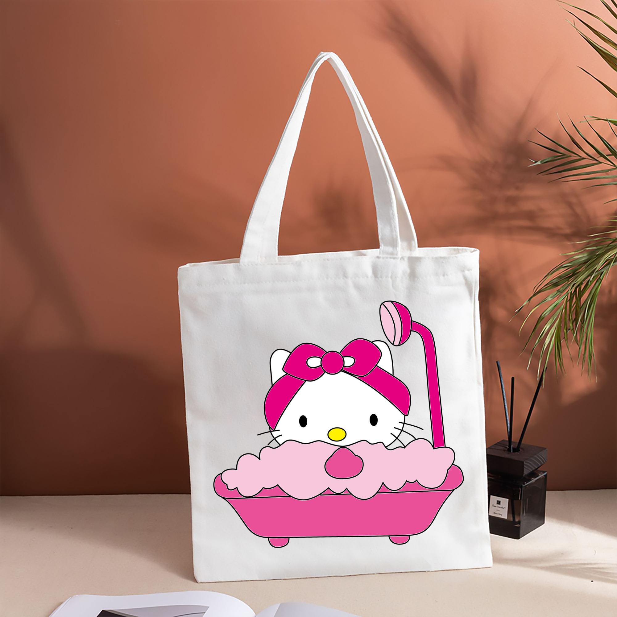 Hello Kitty ハローキティ 縦型キャンバス生地手提げバッグ　トートバッグ