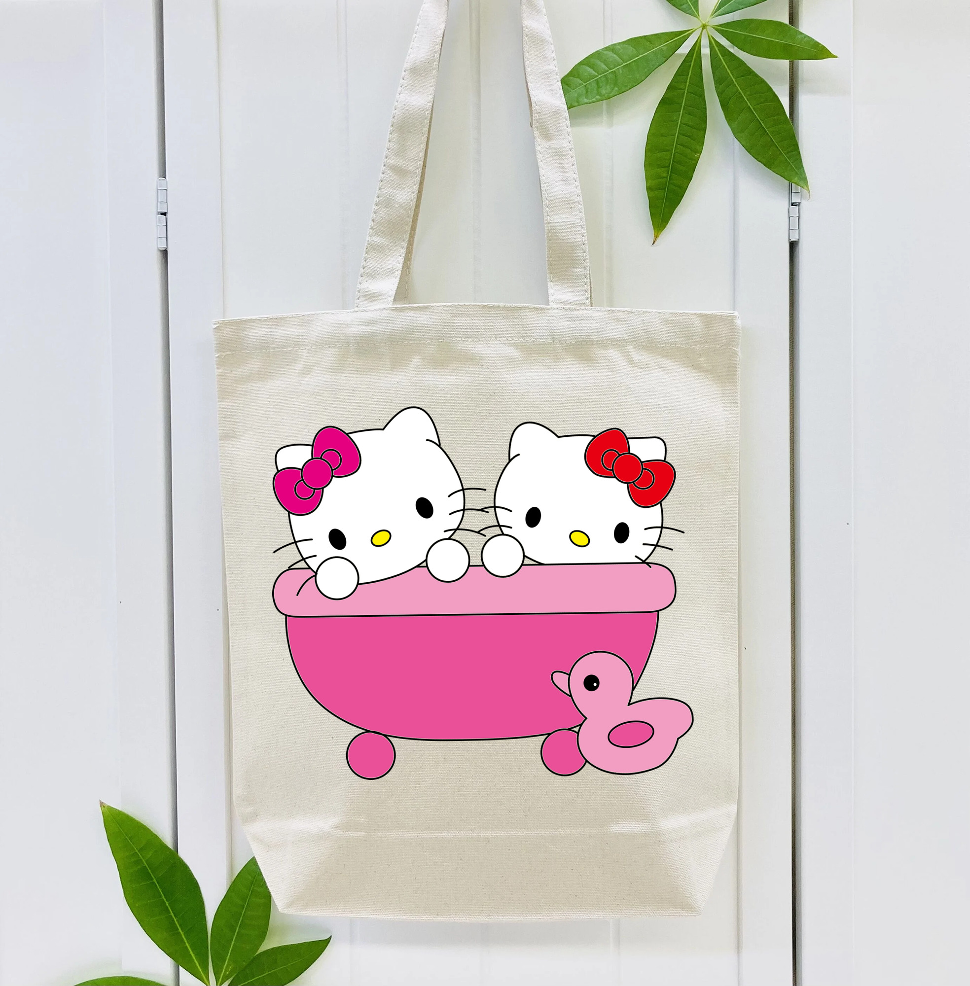 Hello Kitty ハローキティ 縦型キャンバス生地手提げバッグ　トートバッグ