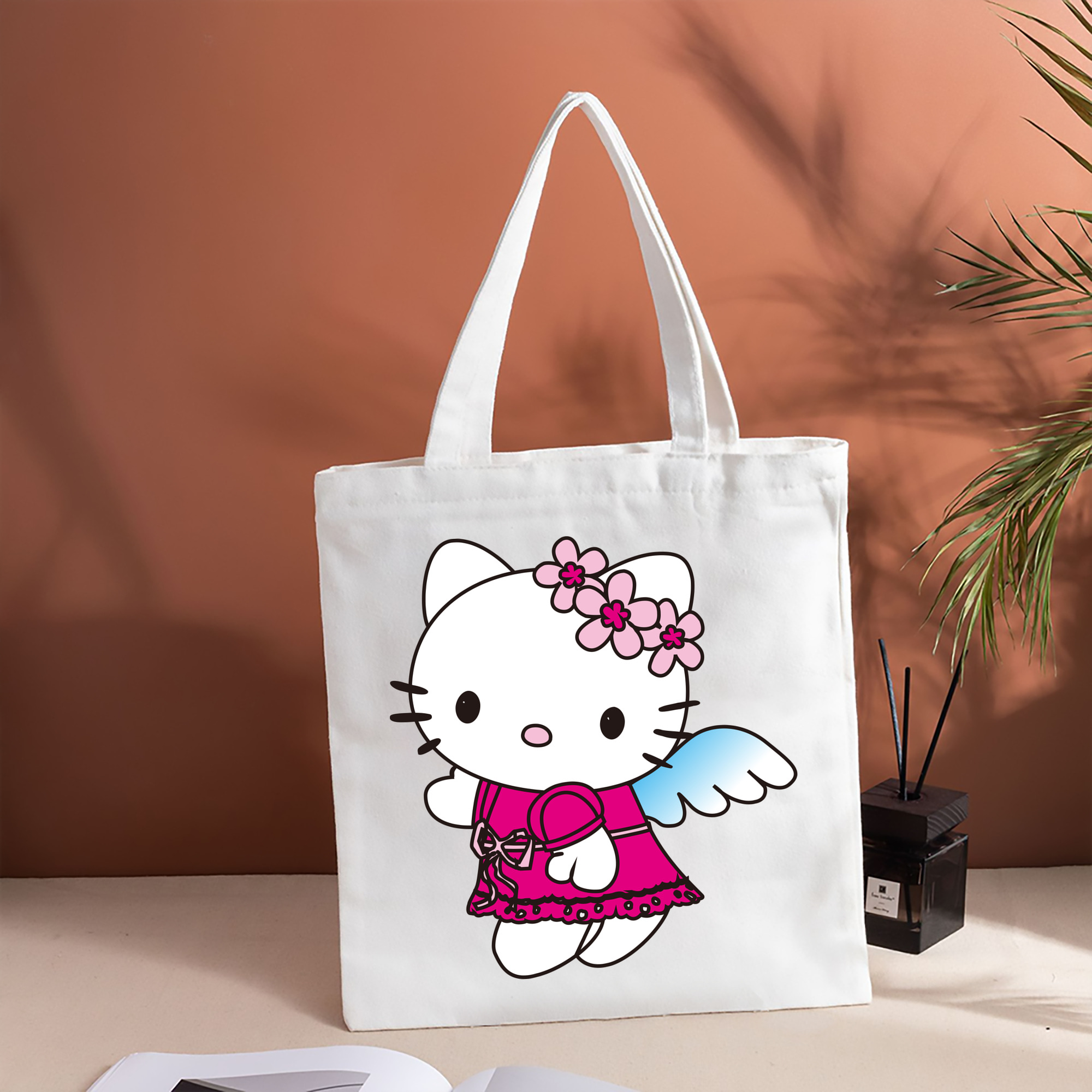 Hello Kitty ハローキティ 縦型キャンバス生地手提げバッグ　トートバッグ