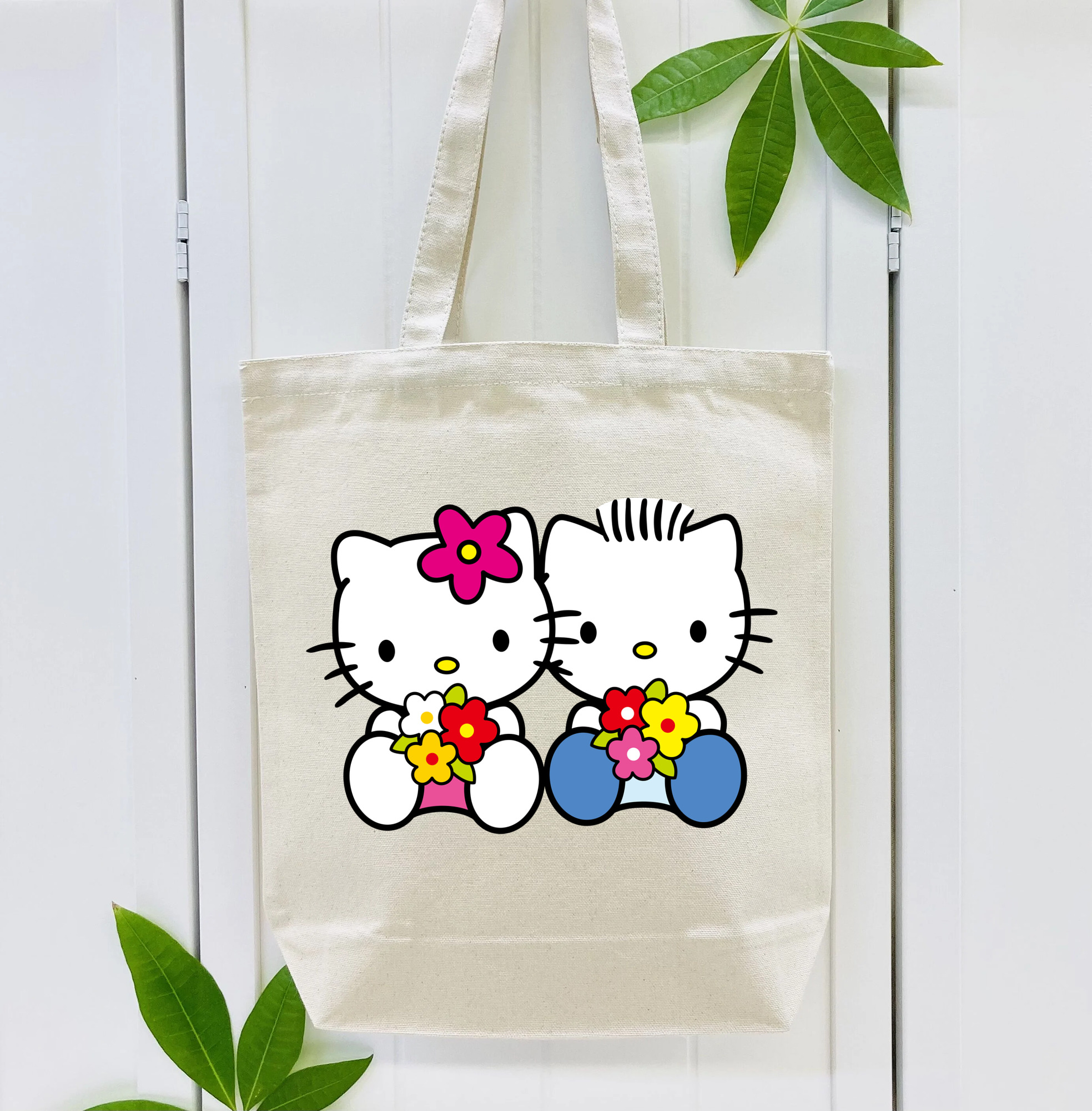 Hello Kitty ハローキティ 縦型キャンバス生地手提げバッグ　トートバッグ