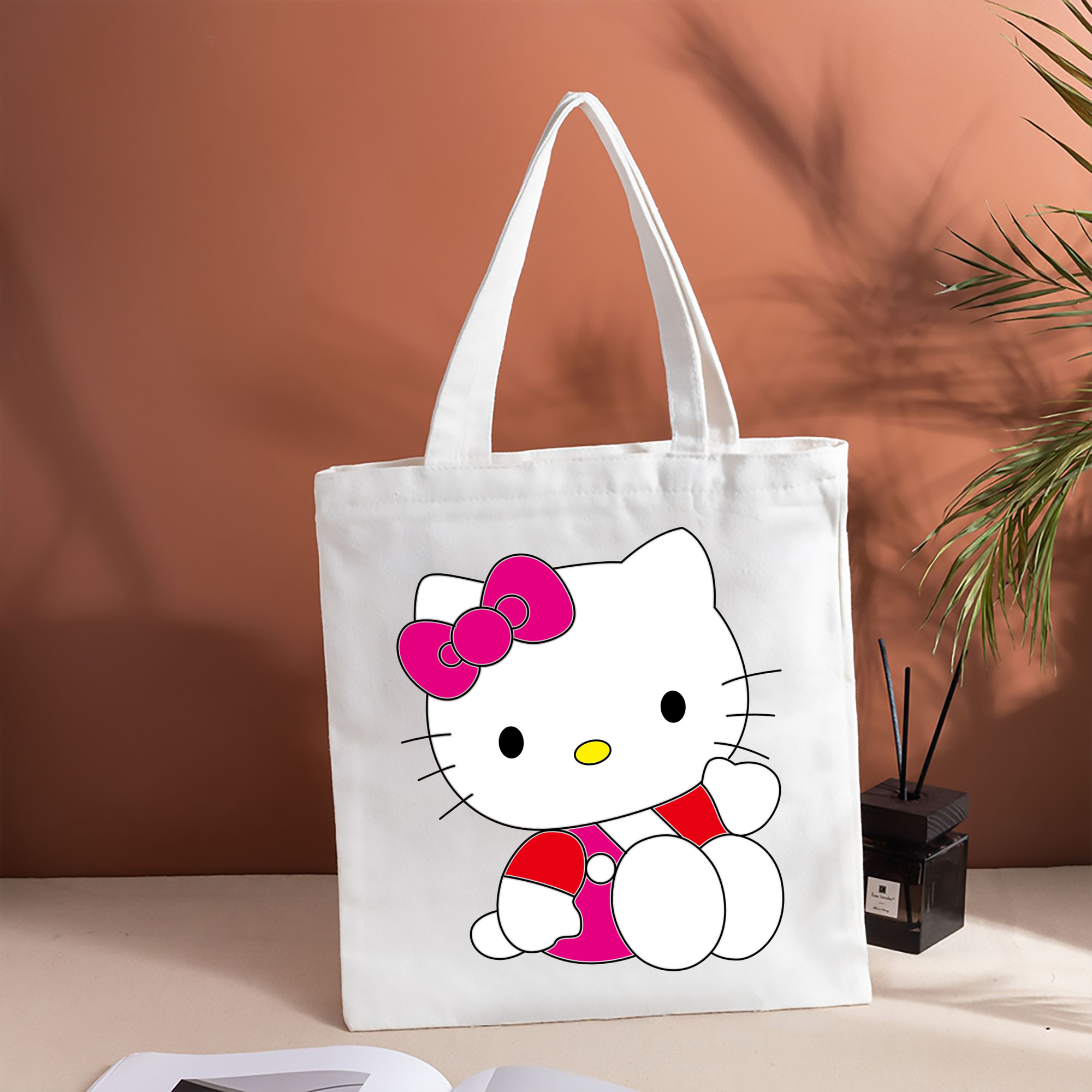 Hello Kitty ハローキティ 縦型キャンバス生地手提げバッグ　トートバッグ