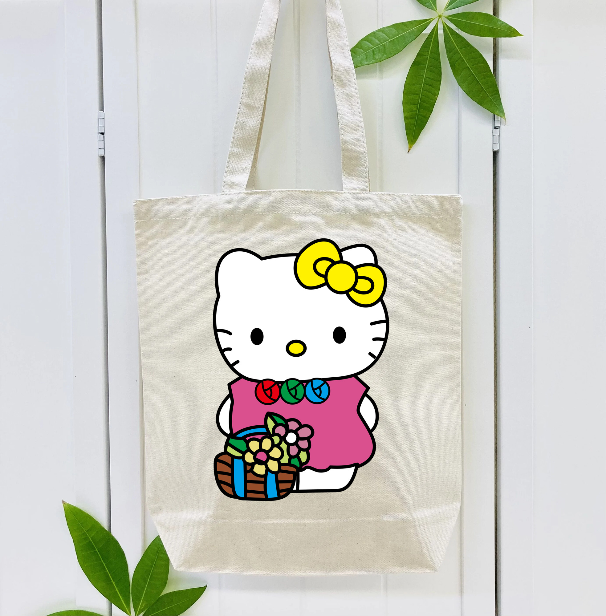 Hello Kitty ハローキティ 縦型キャンバス生地手提げバッグ　トートバッグ