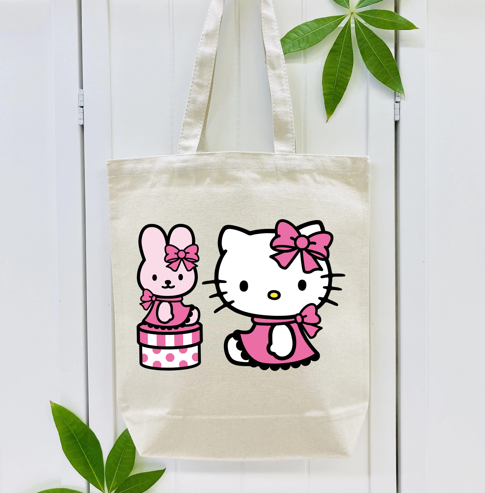 Hello Kitty ハローキティ 縦型キャンバス生地手提げバッグ　トートバッグ