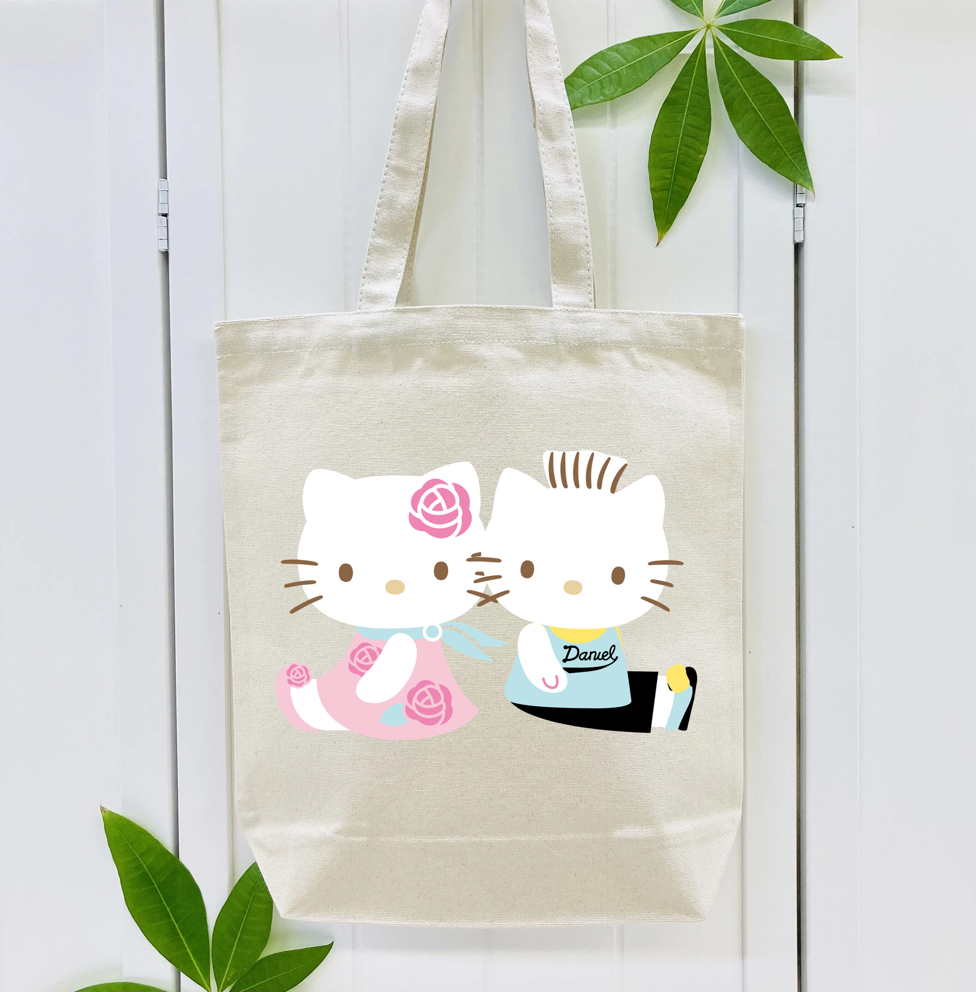 Hello Kitty ハローキティ 縦型キャンバス生地手提げバッグ　トートバッグ