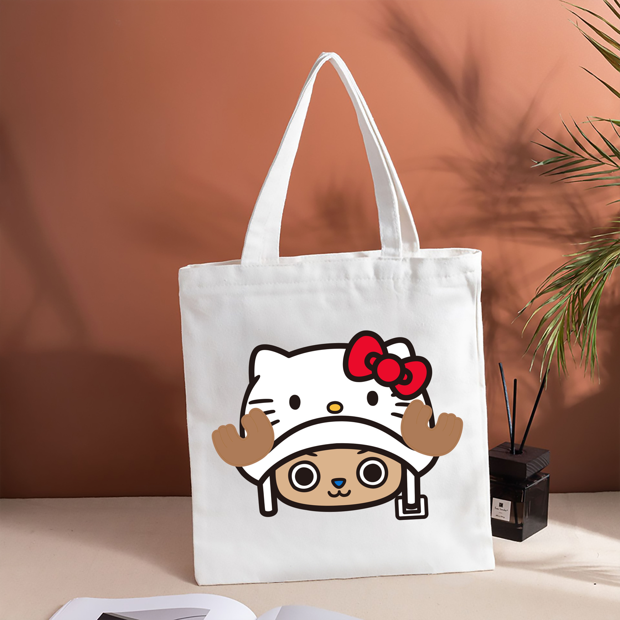 Hello Kitty ハローキティ 縦型キャンバス生地手提げバッグ　トートバッグ