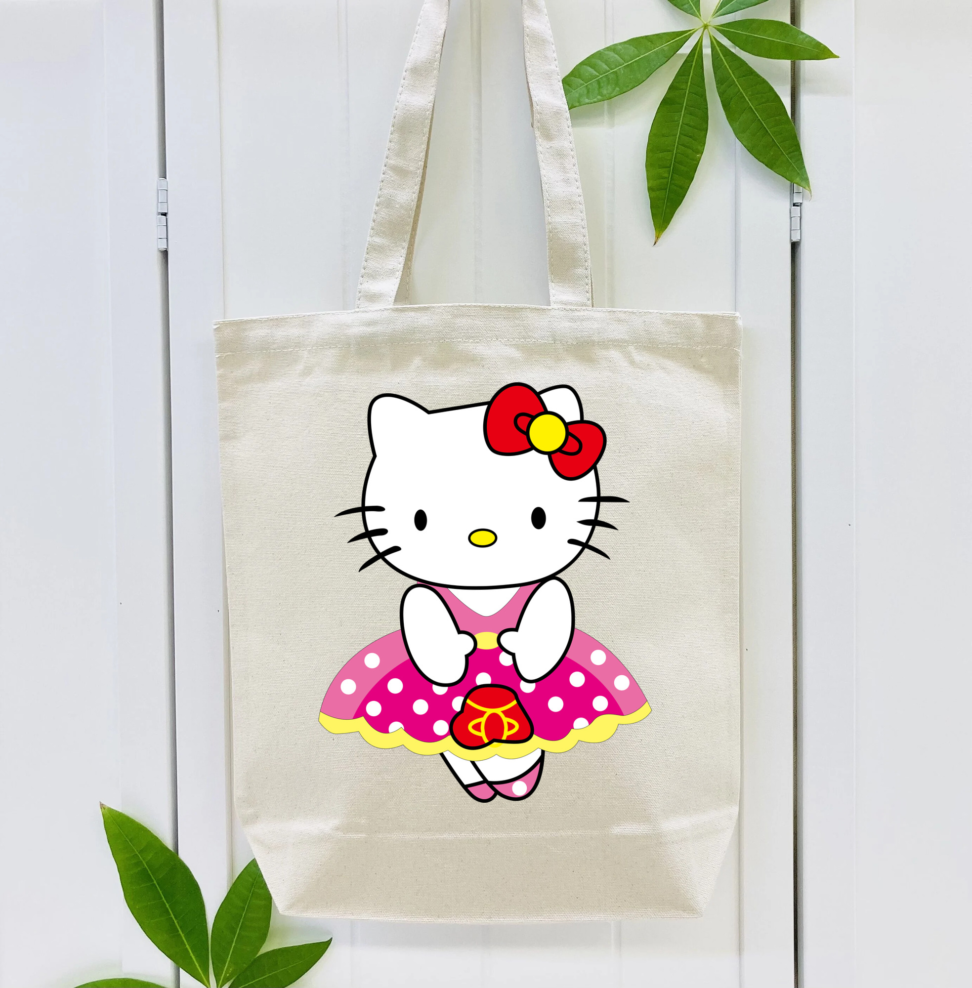 Hello Kitty ハローキティ 縦型キャンバス生地手提げバッグ　トートバッグ