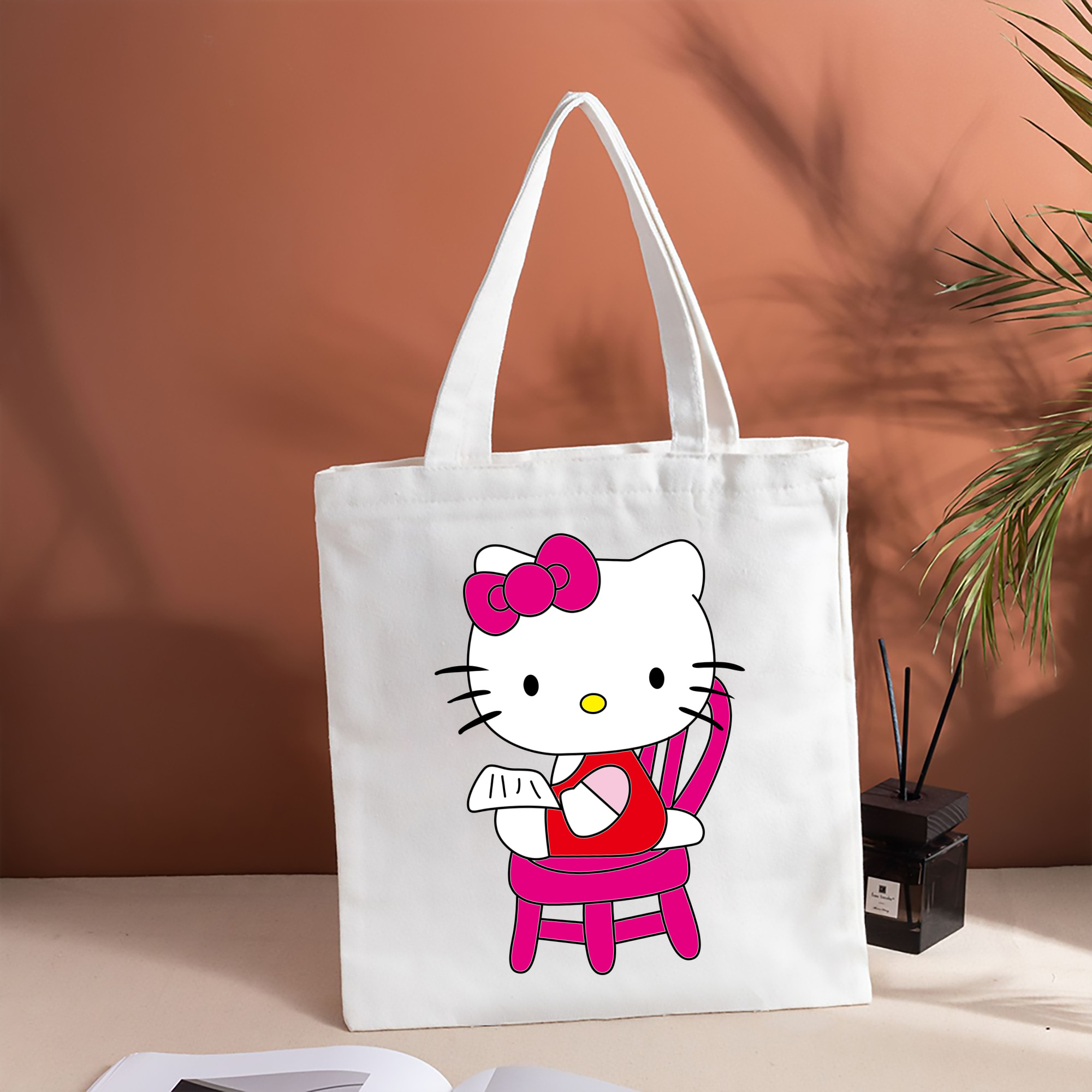 Hello Kitty ハローキティ 縦型キャンバス生地手提げバッグ　トートバッグ