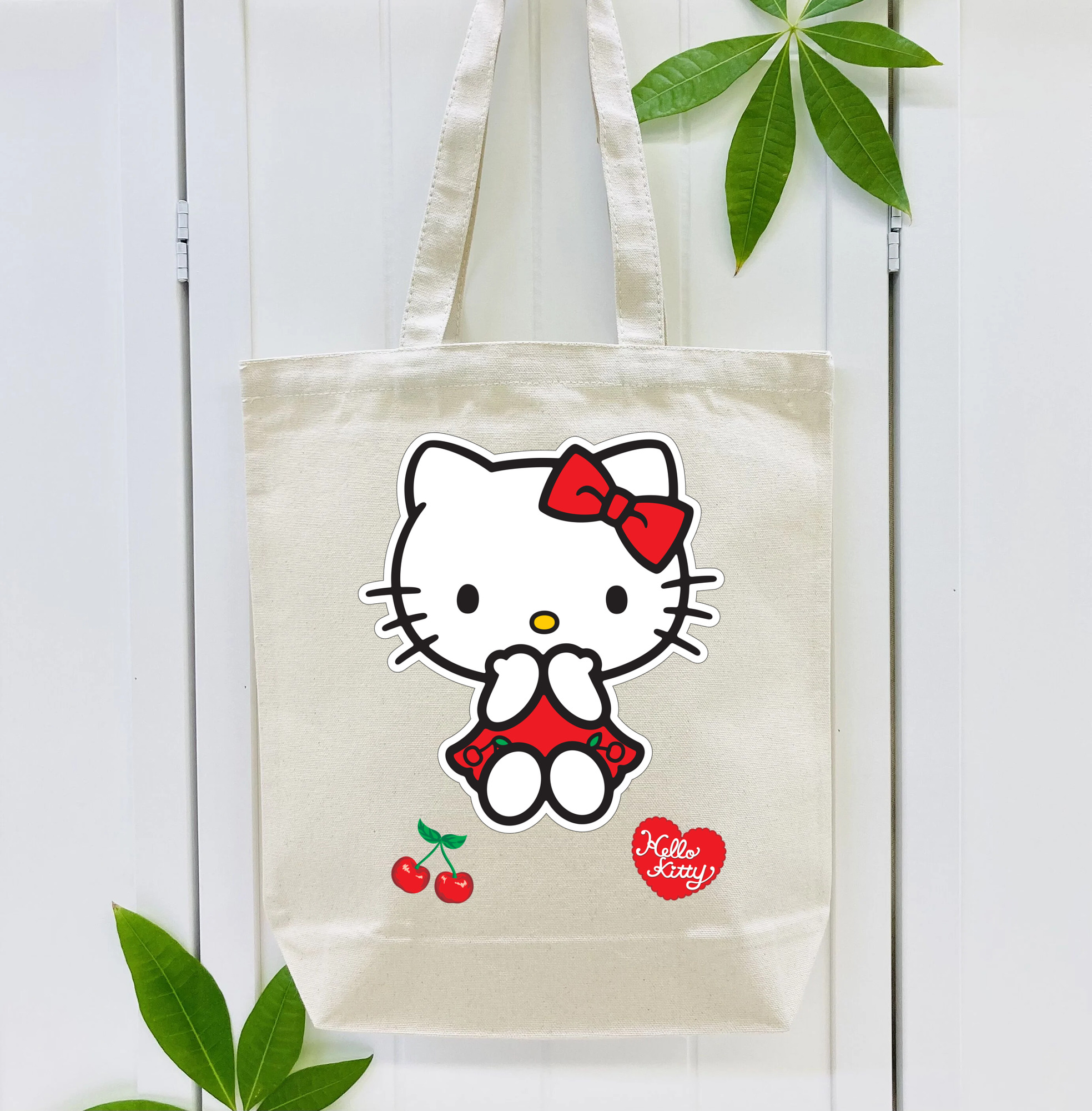 Hello Kitty ハローキティ 縦型キャンバス生地手提げバッグ　トートバッグ