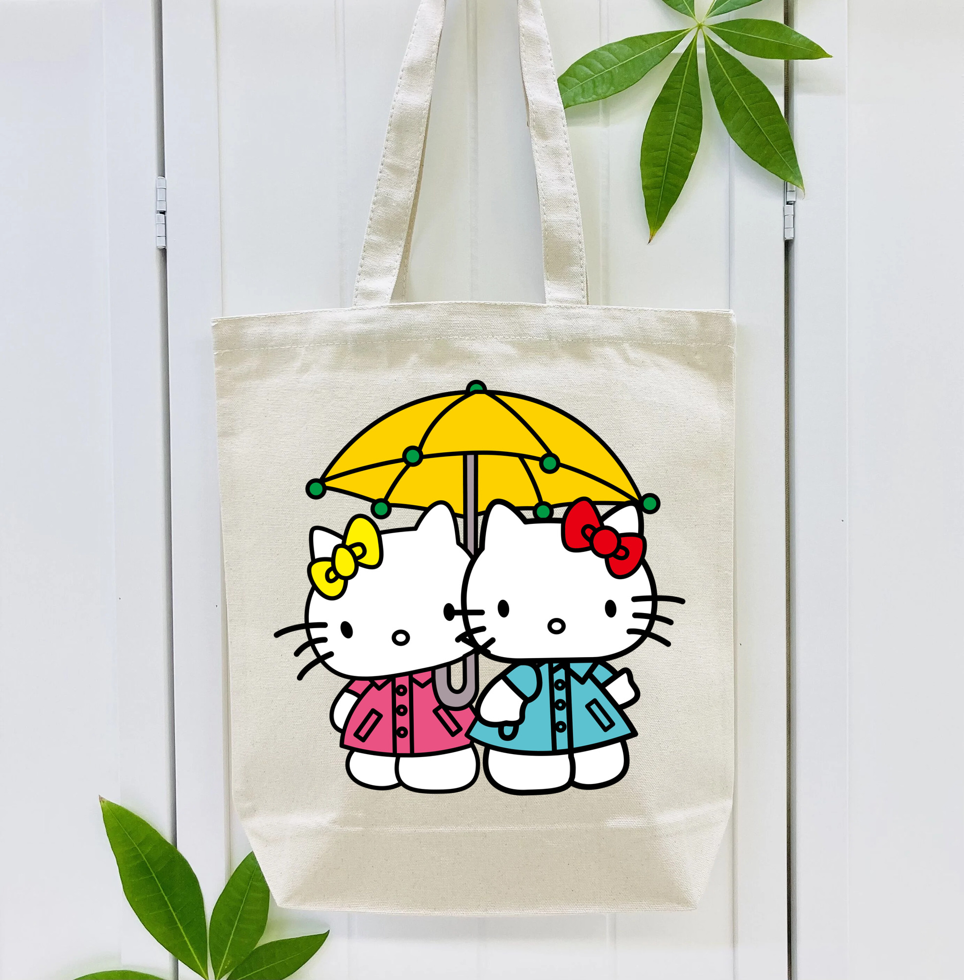 Hello Kitty ハローキティ 縦型キャンバス生地手提げバッグ　トートバッグ