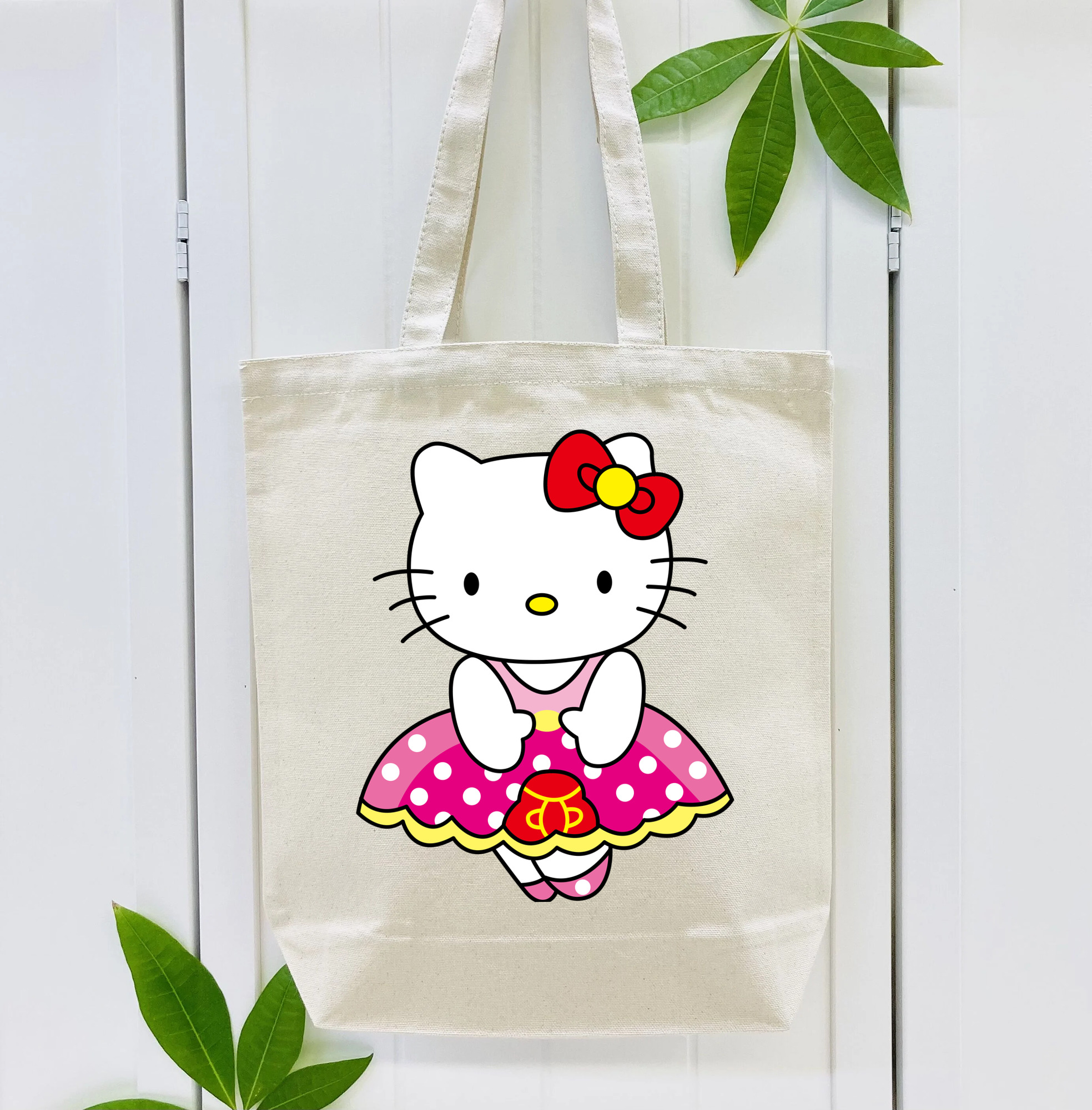 Hello Kitty ハローキティ 縦型キャンバス生地手提げバッグ　トートバッグ