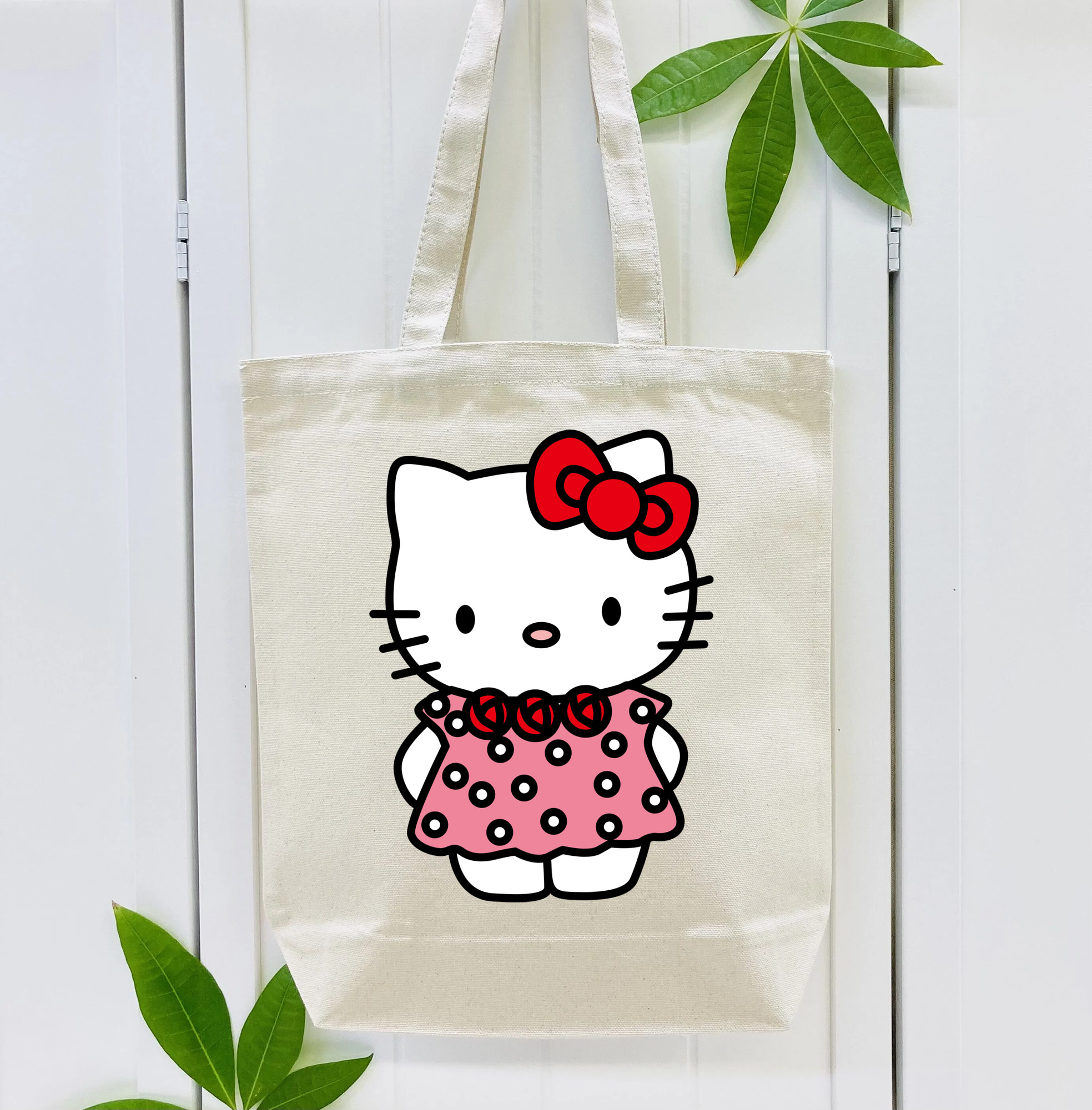 Hello Kitty ハローキティ 縦型キャンバス生地手提げバッグ　トートバッグ
