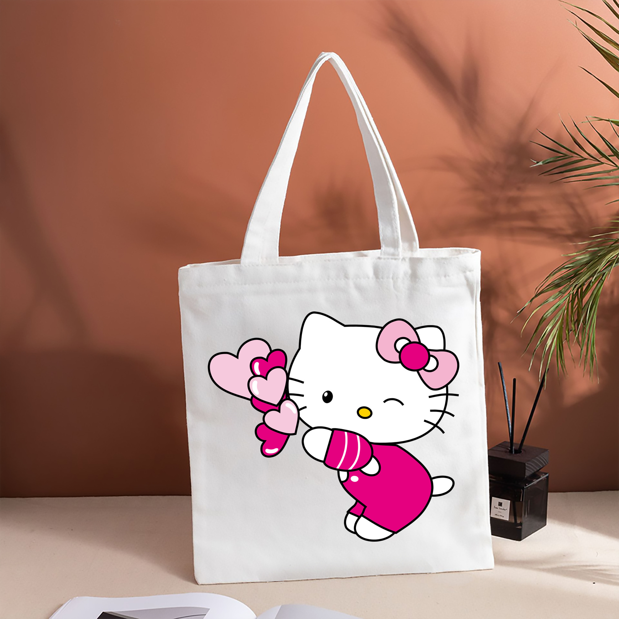 Hello Kitty ハローキティ 縦型キャンバス生地手提げバッグ　トートバッグ