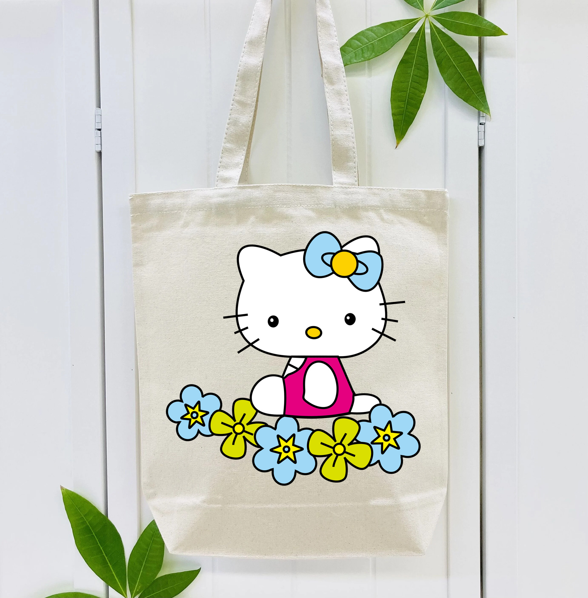 Hello Kitty ハローキティ 縦型キャンバス生地手提げバッグ　トートバッグ