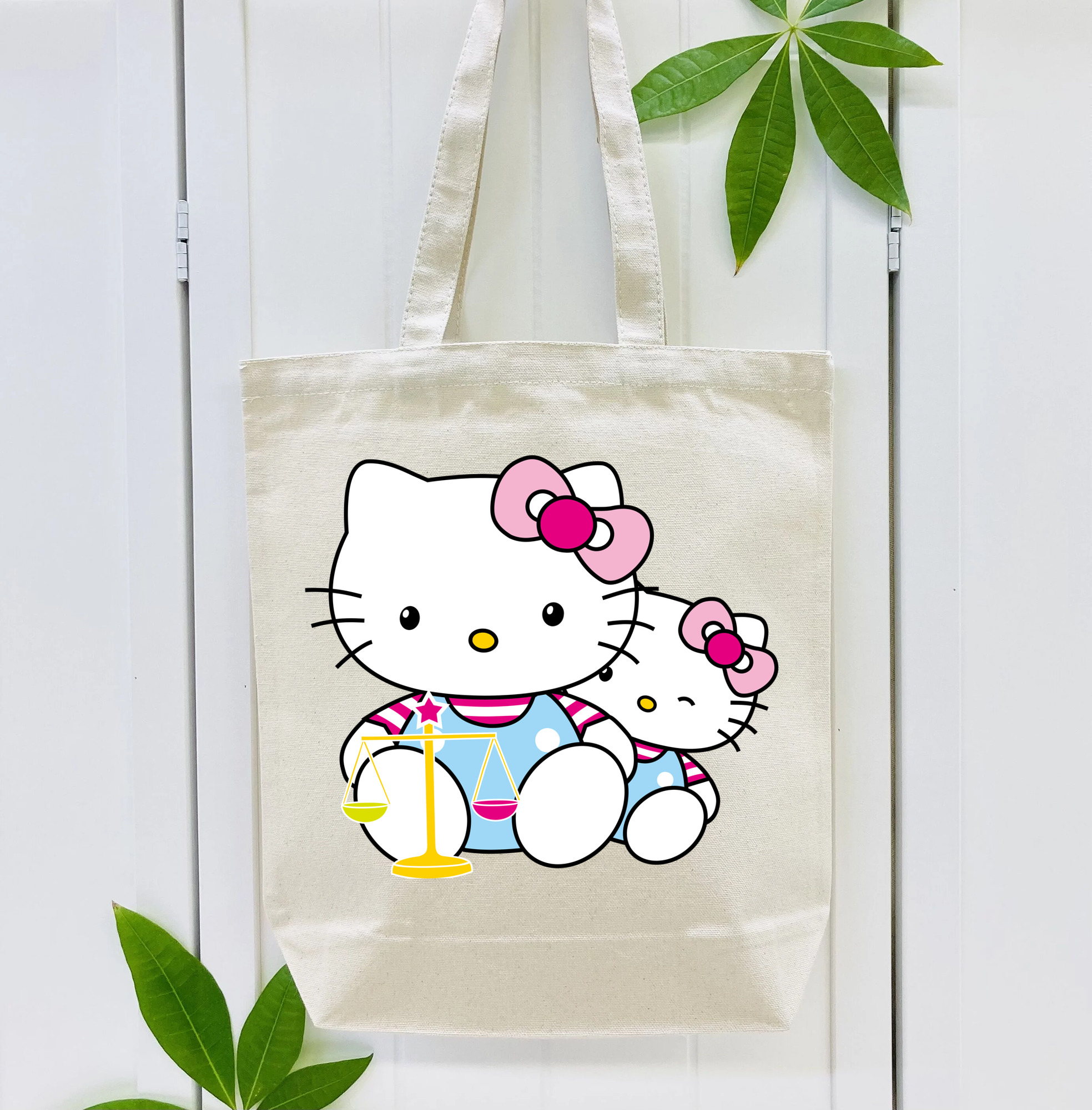 Hello Kitty ハローキティ 縦型キャンバス生地手提げバッグ　トートバッグ