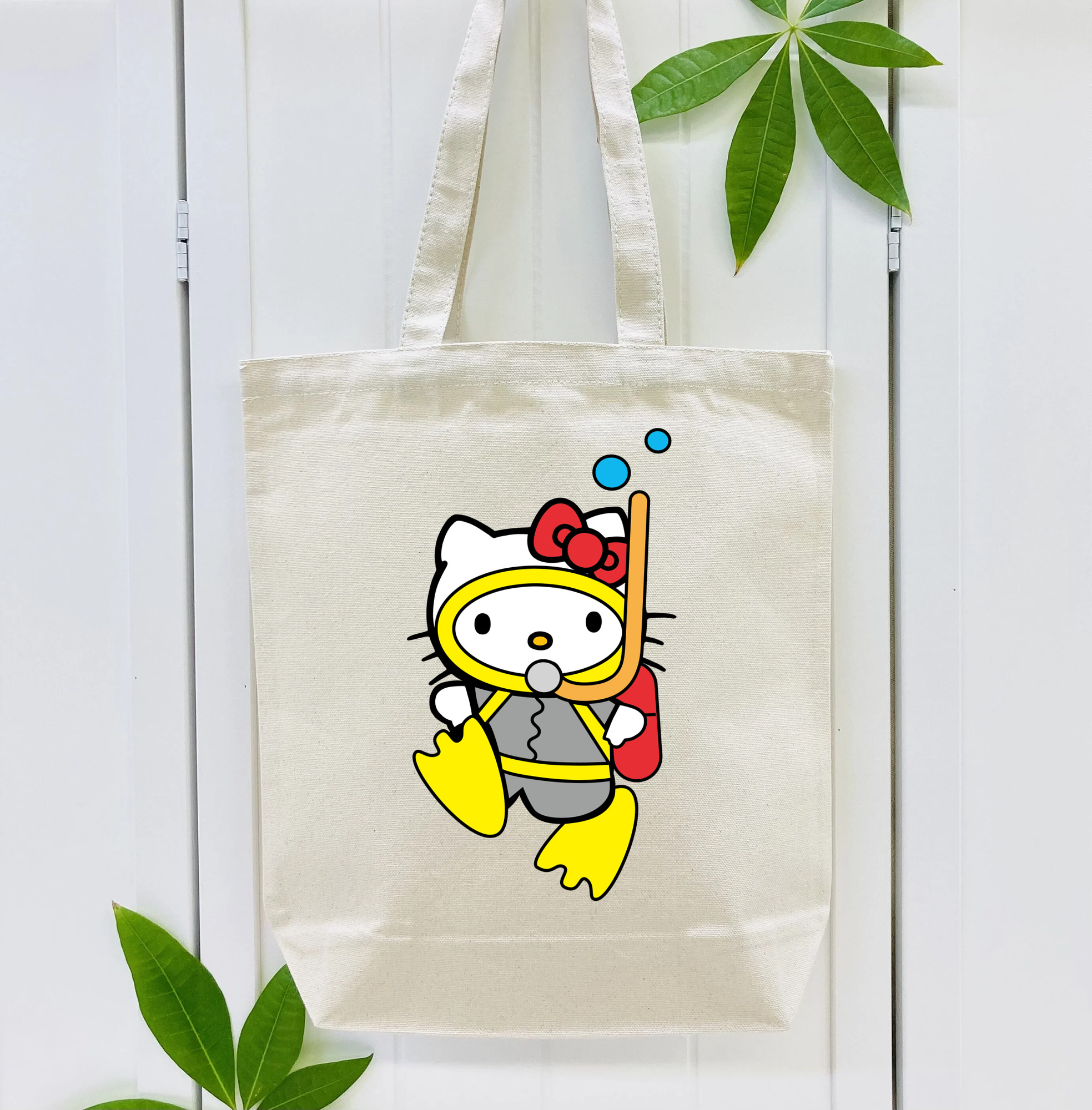 Hello Kitty ハローキティ 縦型キャンバス生地手提げバッグ　トートバッグ