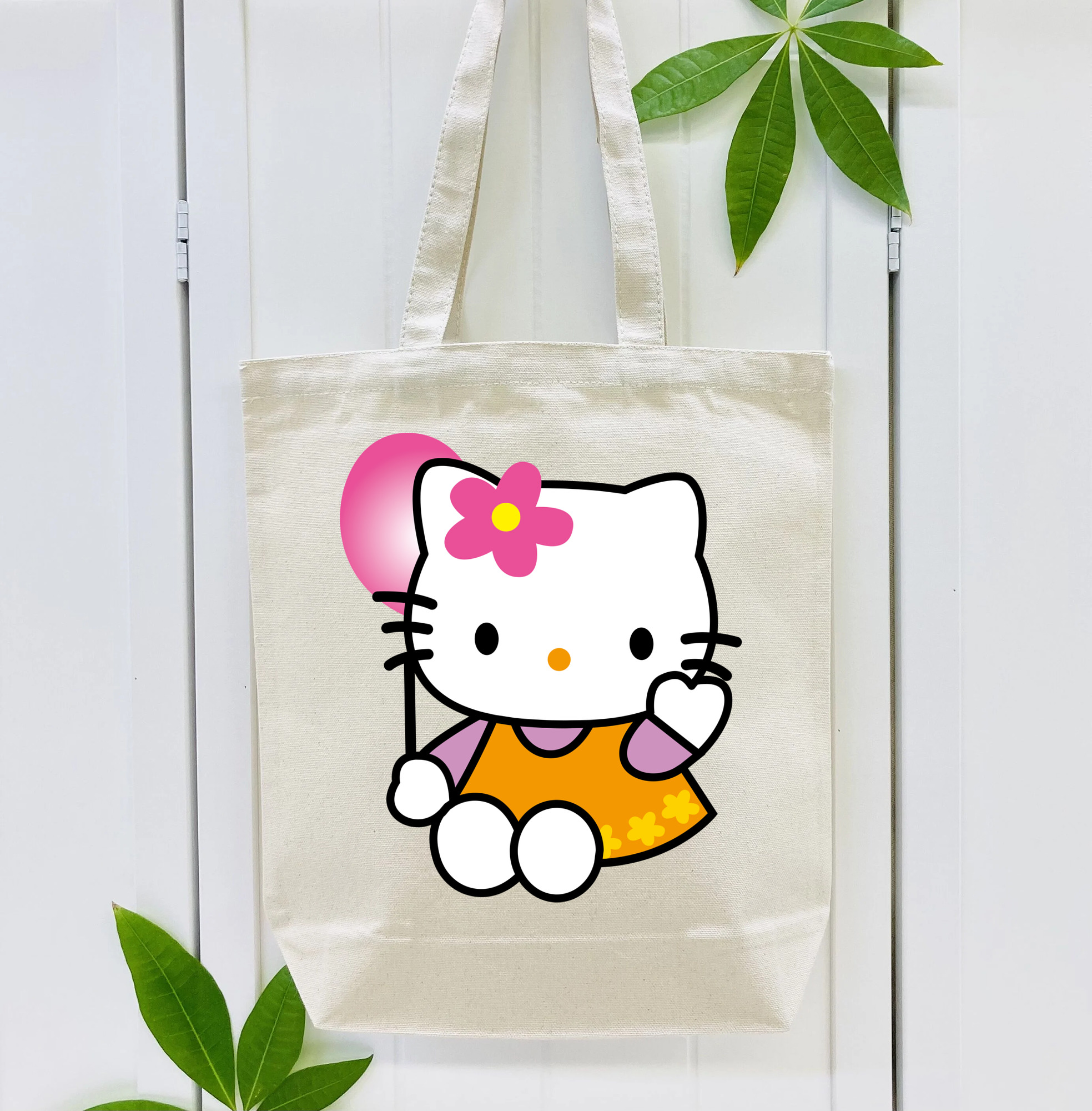 Hello Kitty ハローキティ 縦型キャンバス生地手提げバッグ　トートバッグ