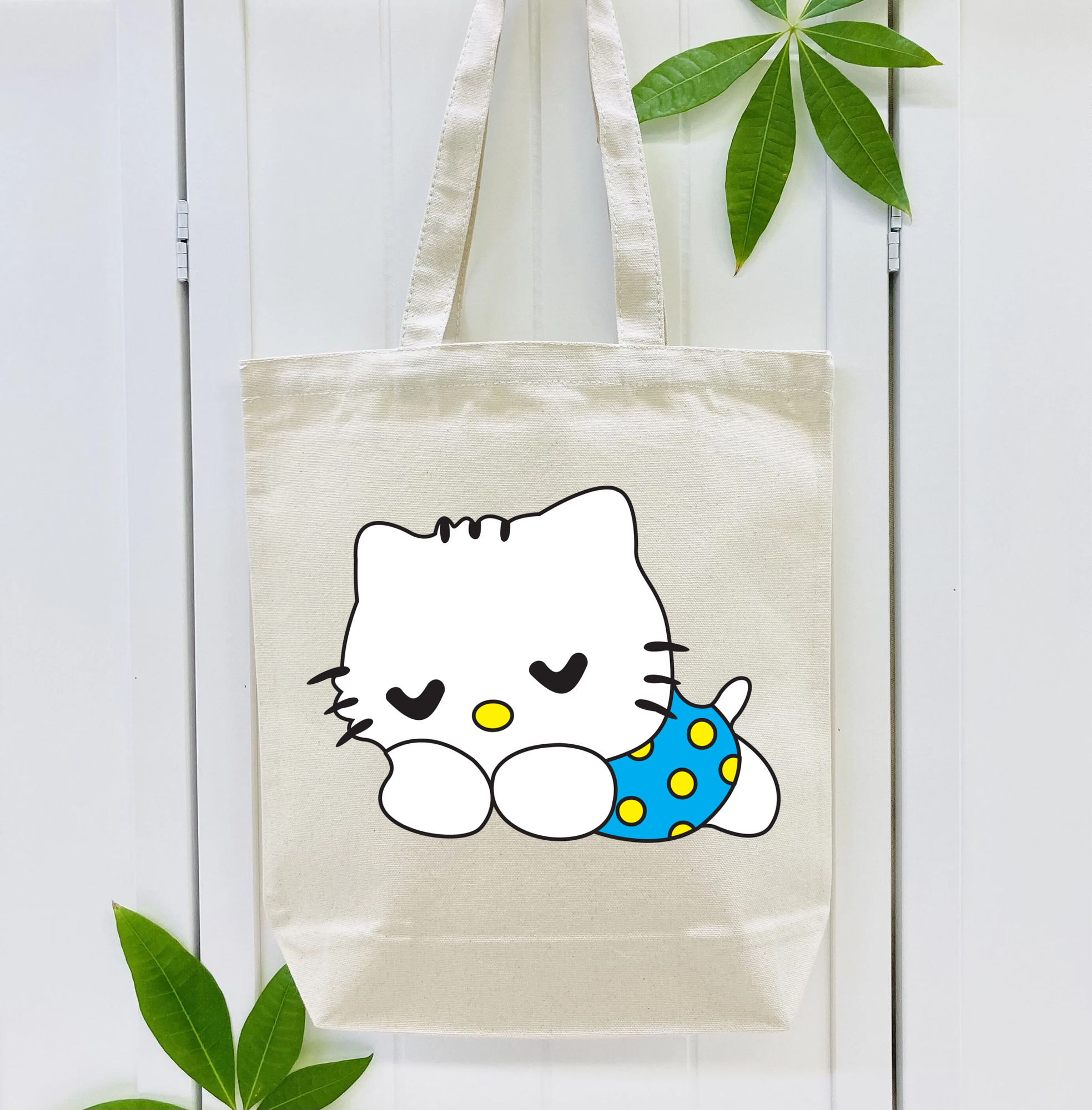 Hello Kitty ハローキティ 縦型キャンバス生地手提げバッグ　トートバッグ