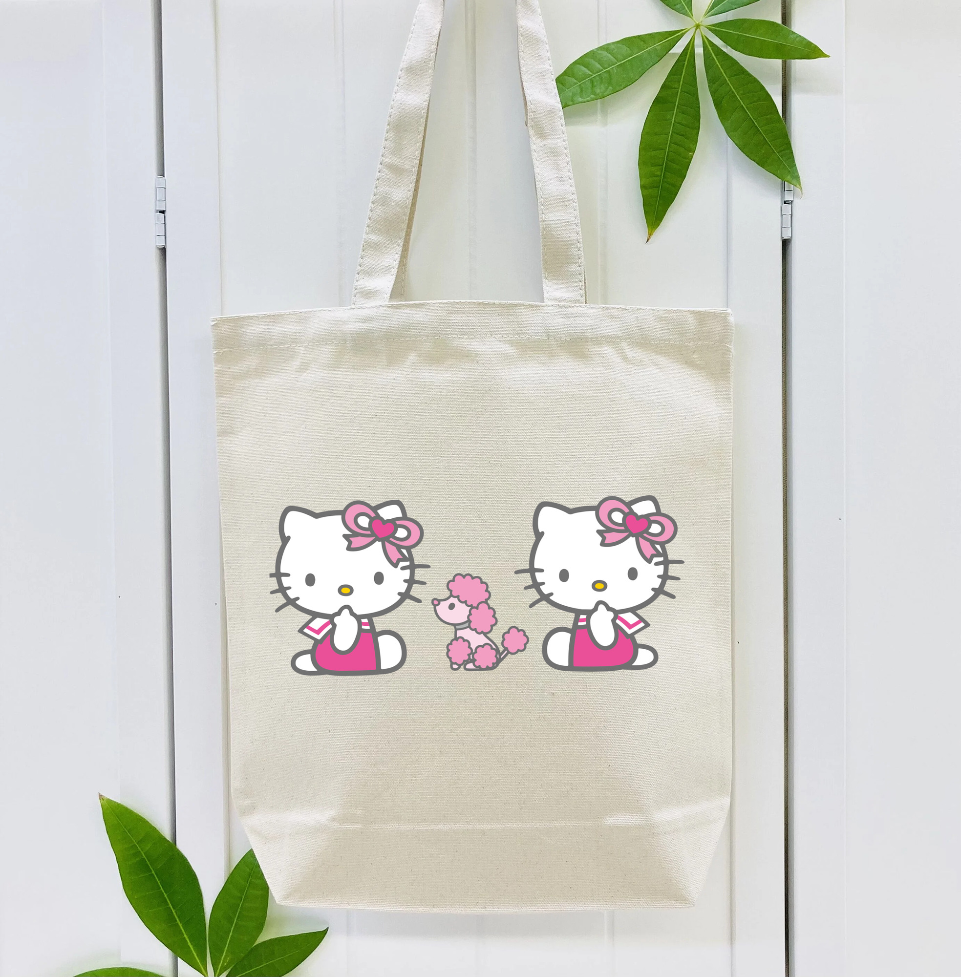 Hello Kitty ハローキティ 縦型キャンバス生地手提げバッグ　トートバッグ