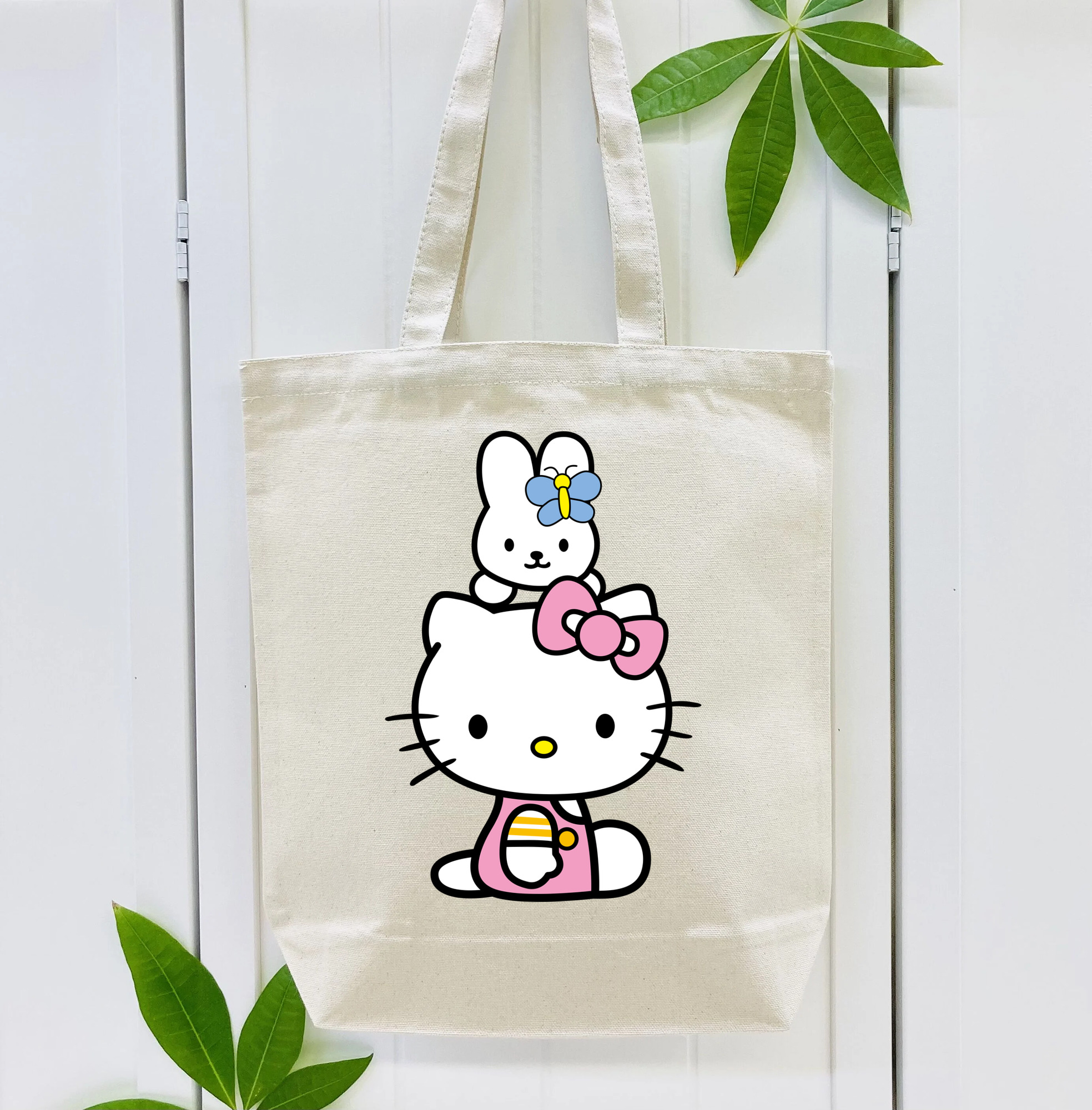 Hello Kitty ハローキティ 縦型キャンバス生地手提げバッグ　トートバッグ