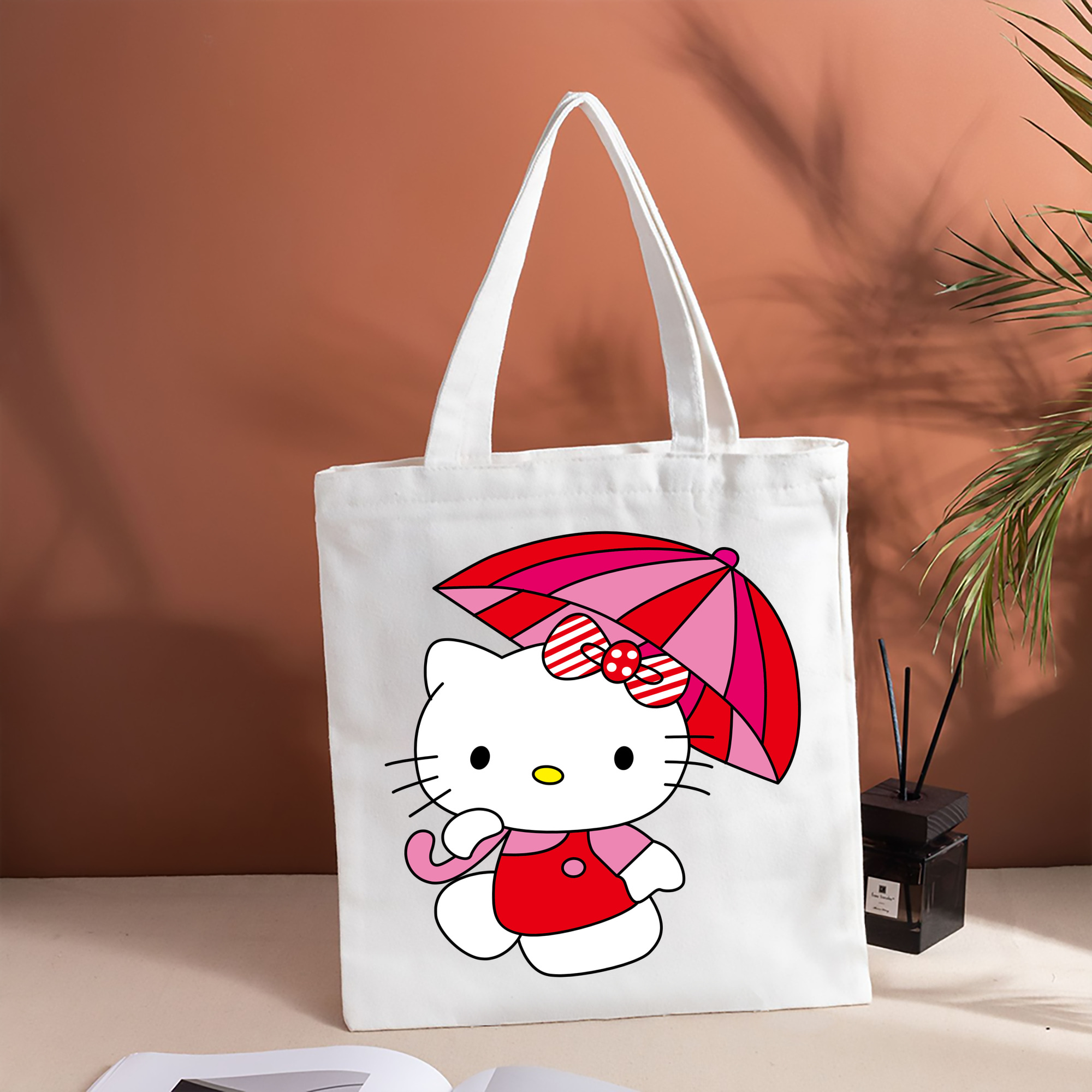 Hello Kitty ハローキティ 縦型キャンバス生地手提げバッグ　トートバッグ