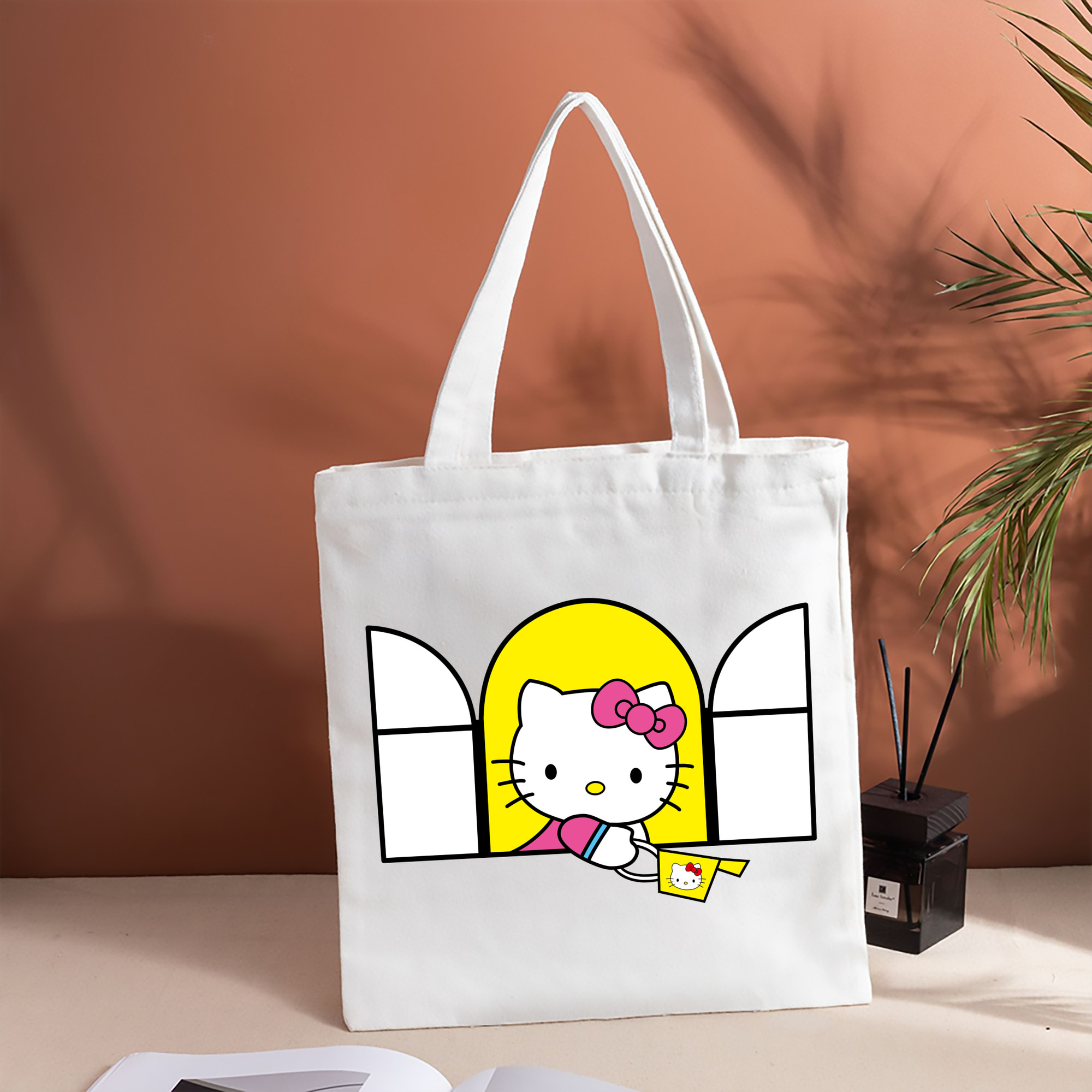 Hello Kitty ハローキティ 縦型キャンバス生地手提げバッグ　トートバッグ