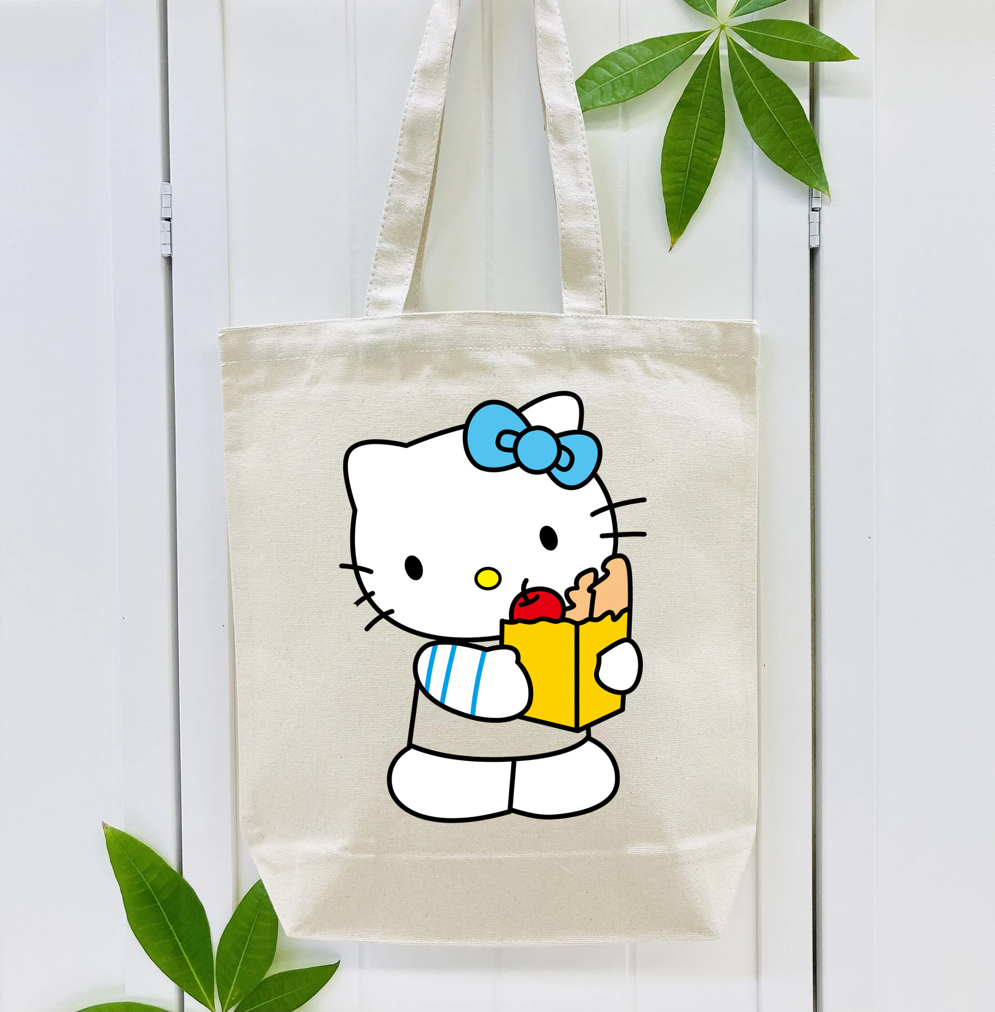 Hello Kitty ハローキティ 縦型キャンバス生地手提げバッグ　トートバッグ