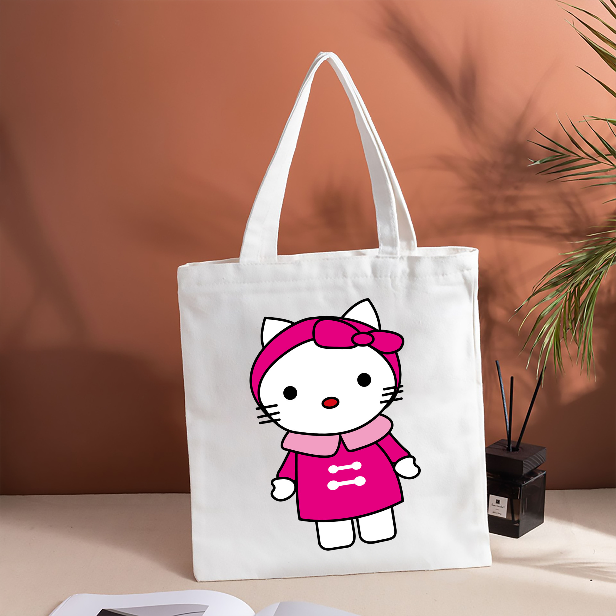 Hello Kitty ハローキティ 縦型キャンバス生地手提げバッグ　トートバッグ