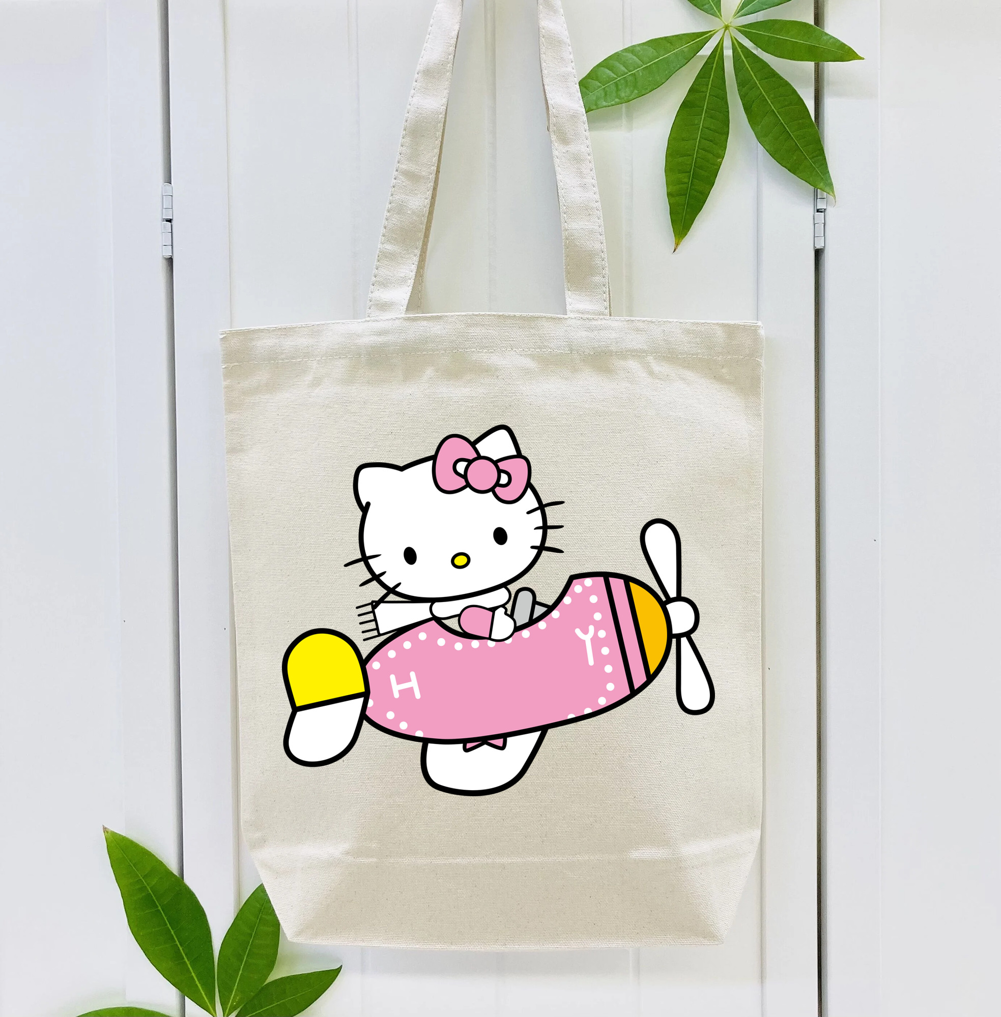 Hello Kitty ハローキティ 縦型キャンバス生地手提げバッグ　トートバッグ