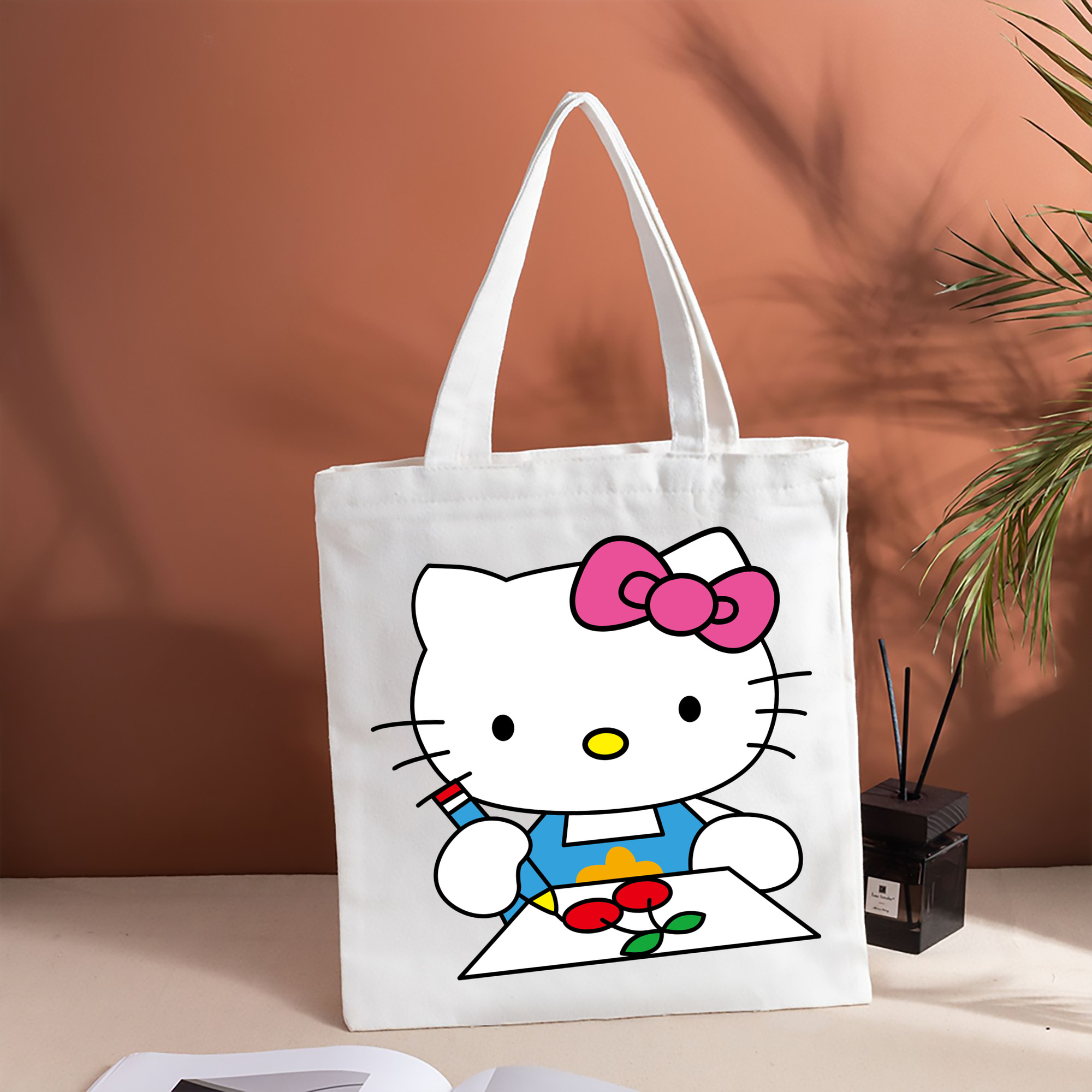 Hello Kitty ハローキティ 縦型キャンバス生地手提げバッグ　トートバッグ