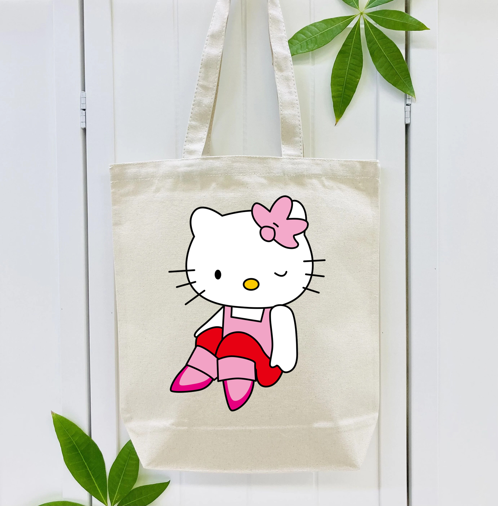 Hello Kitty ハローキティ 縦型キャンバス生地手提げバッグ　トートバッグ
