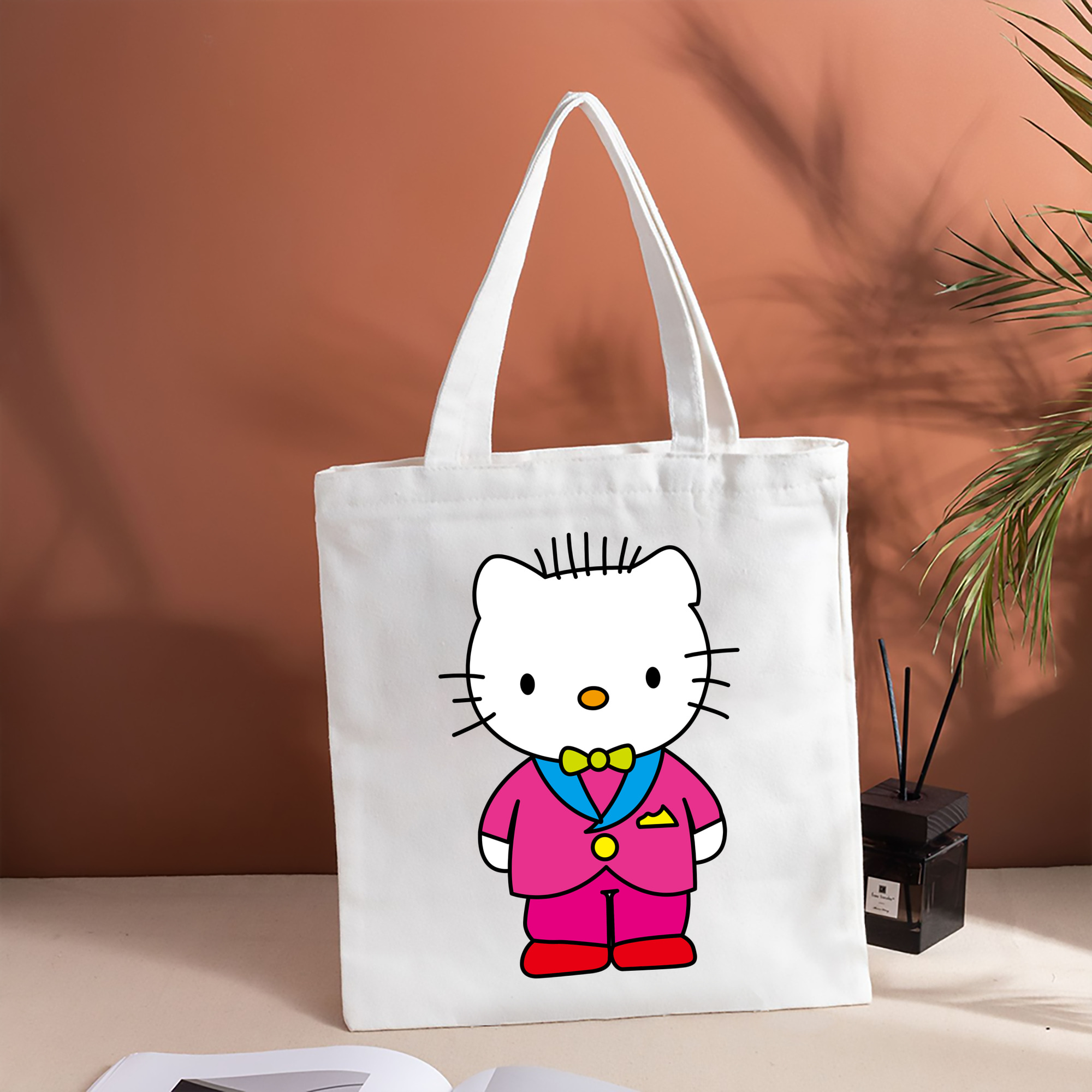 Hello Kitty ハローキティ 縦型キャンバス生地手提げバッグ　トートバッグ
