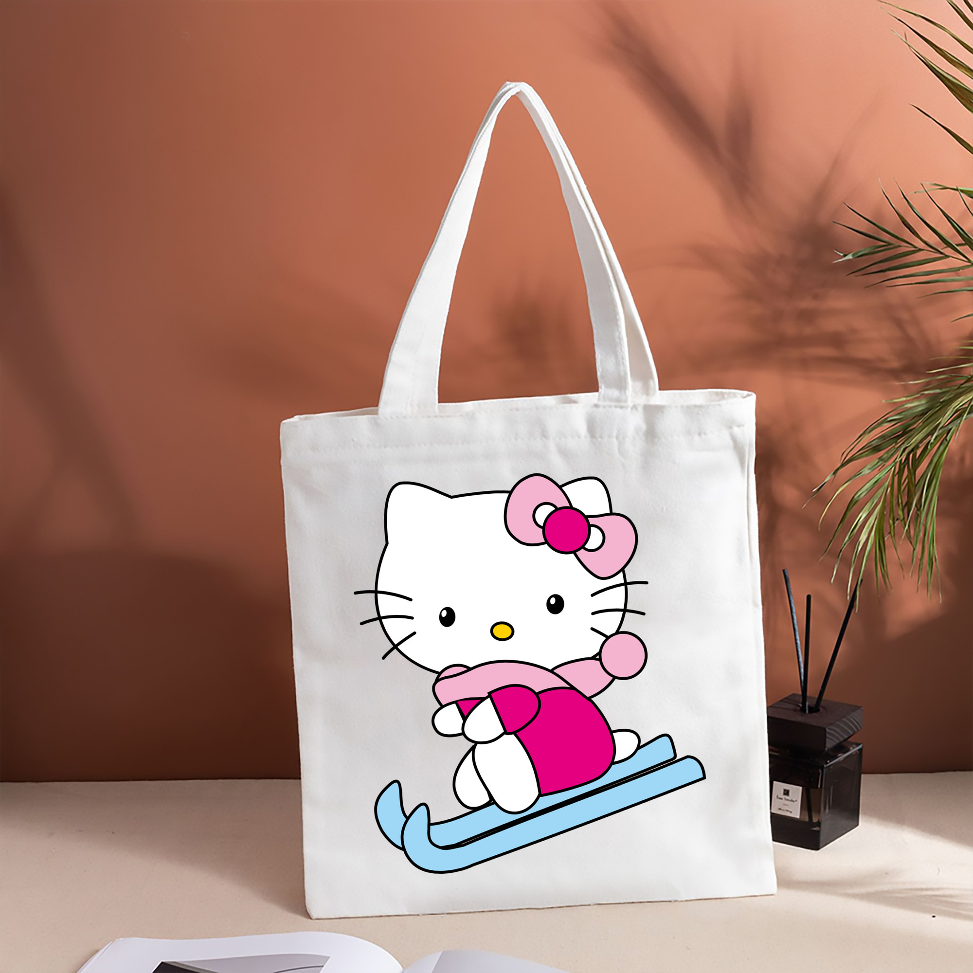 Hello Kitty ハローキティ 縦型キャンバス生地手提げバッグ　トートバッグ