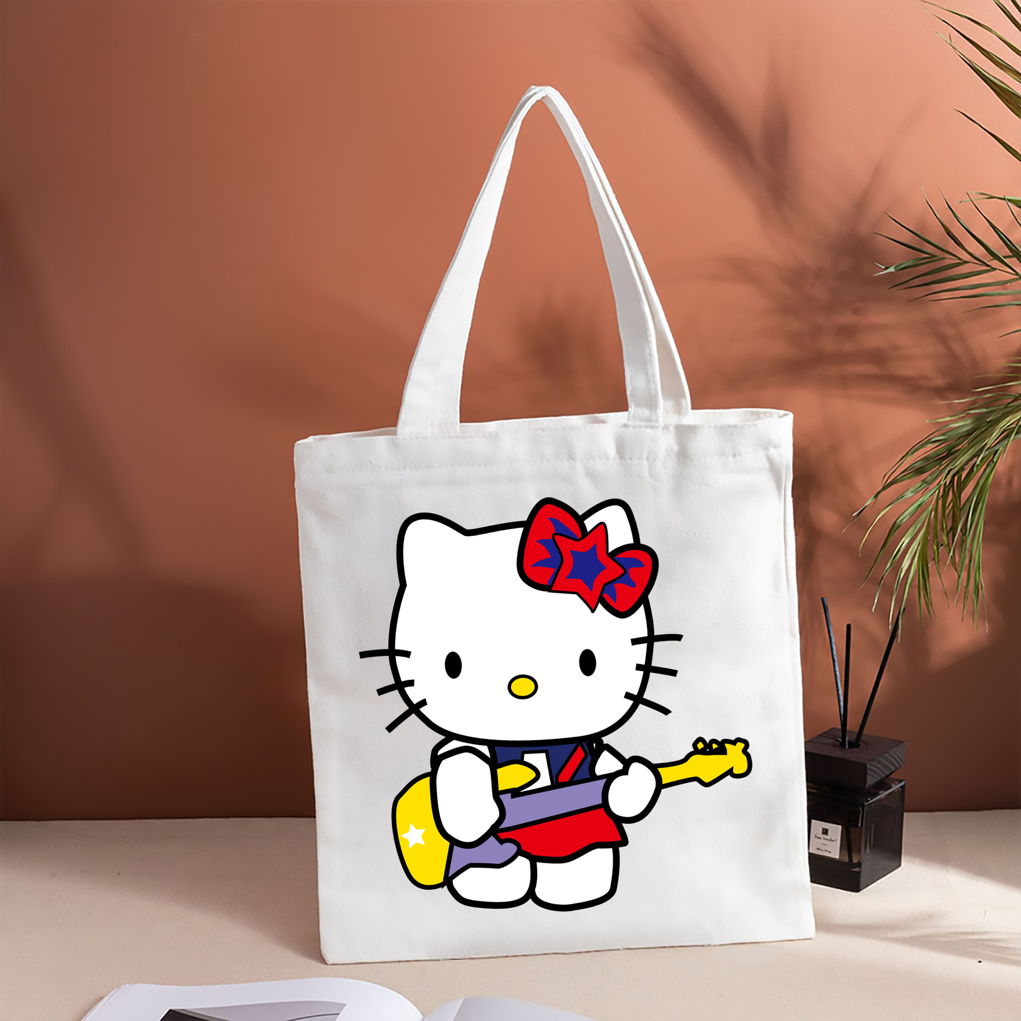 Hello Kitty ハローキティ 縦型キャンバス生地手提げバッグ　トートバッグ