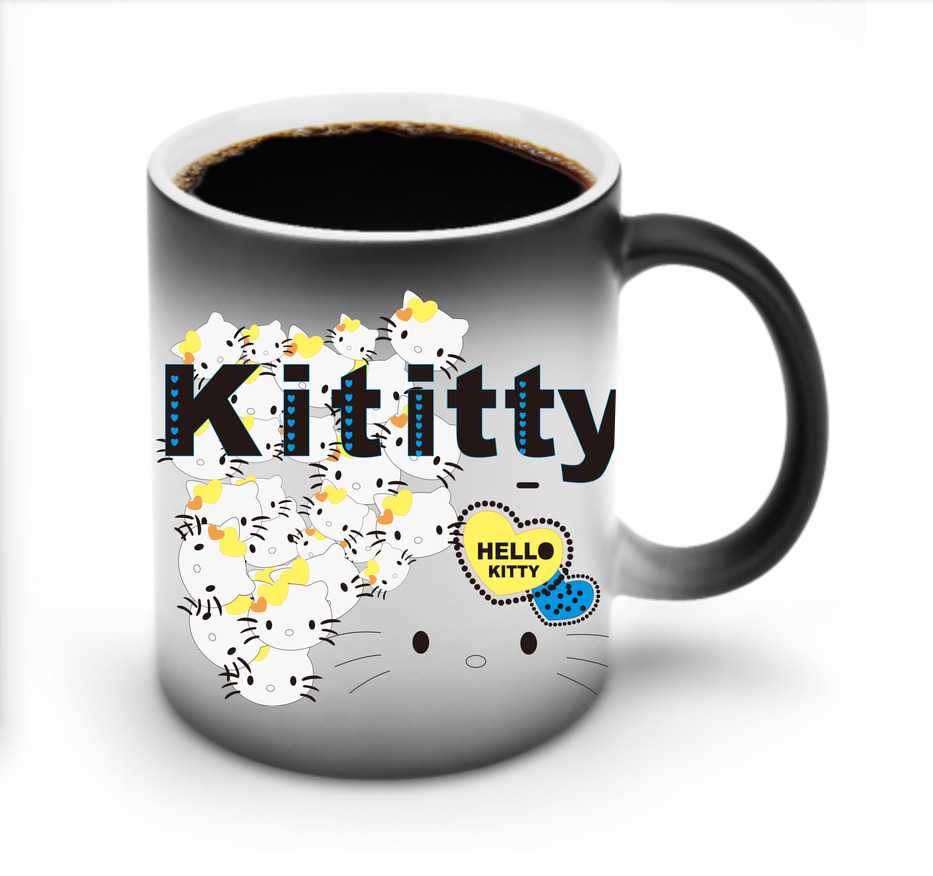 （画像用） Hello Kitty ハローキティ 温度変色マグカップ