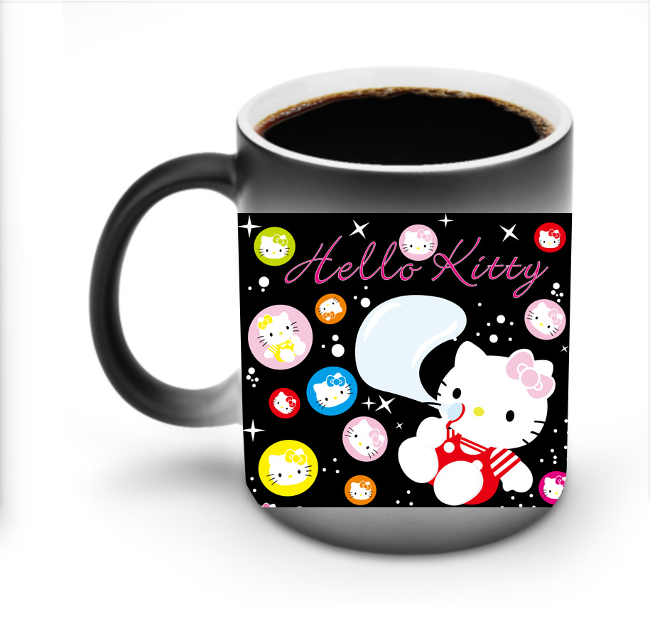 （画像用） Hello Kitty ハローキティ 温度変色マグカップ