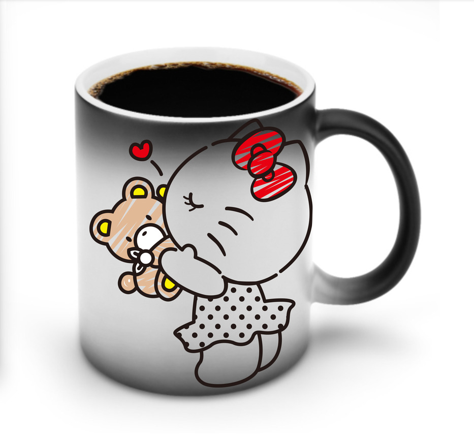 （画像用） Hello Kitty ハローキティ 温度変色マグカップ