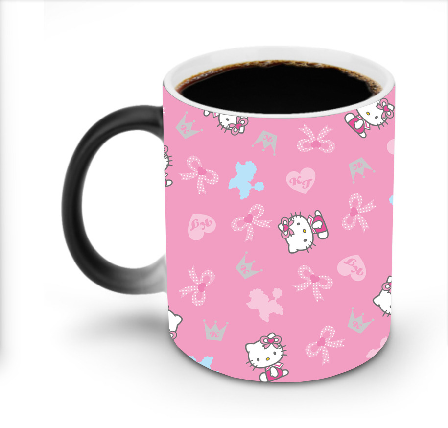 （画像用） Hello Kitty ハローキティ 温度変色マグカップ