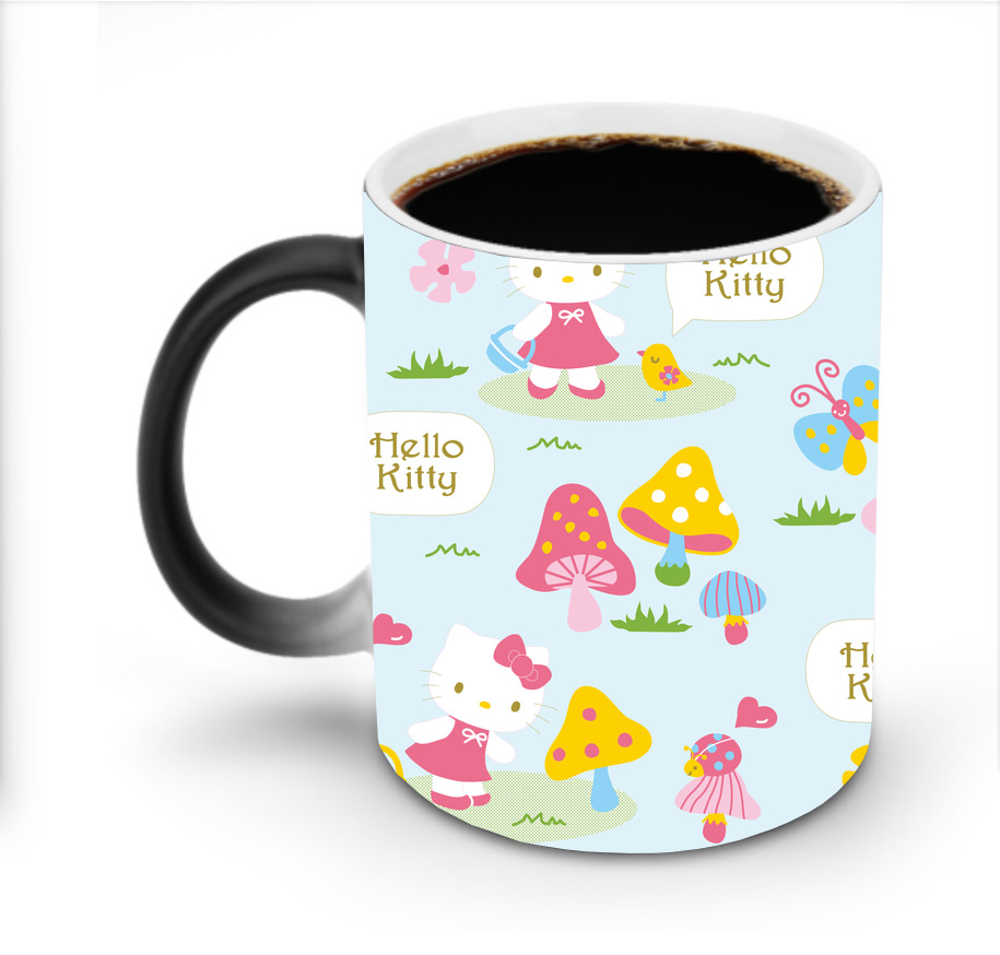 （画像用） Hello Kitty ハローキティ 温度変色マグカップ
