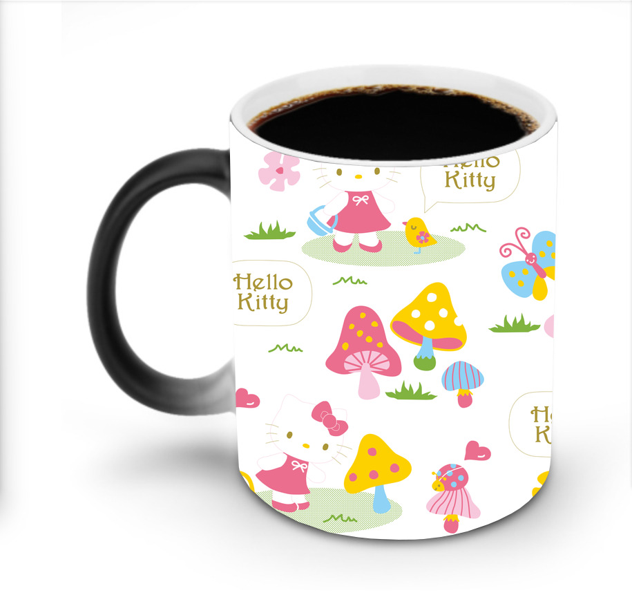 （画像用） Hello Kitty ハローキティ 温度変色マグカップ