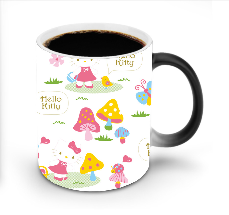（画像用） Hello Kitty ハローキティ 温度変色マグカップ