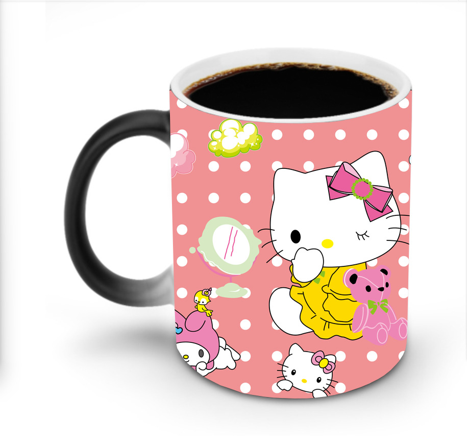 （画像用） Hello Kitty ハローキティ 温度変色マグカップ