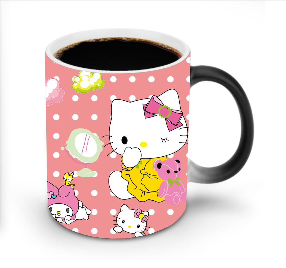 （画像用） Hello Kitty ハローキティ 温度変色マグカップ