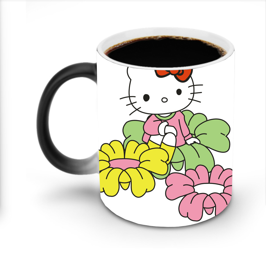 （画像用） Hello Kitty ハローキティ 温度変色マグカップ