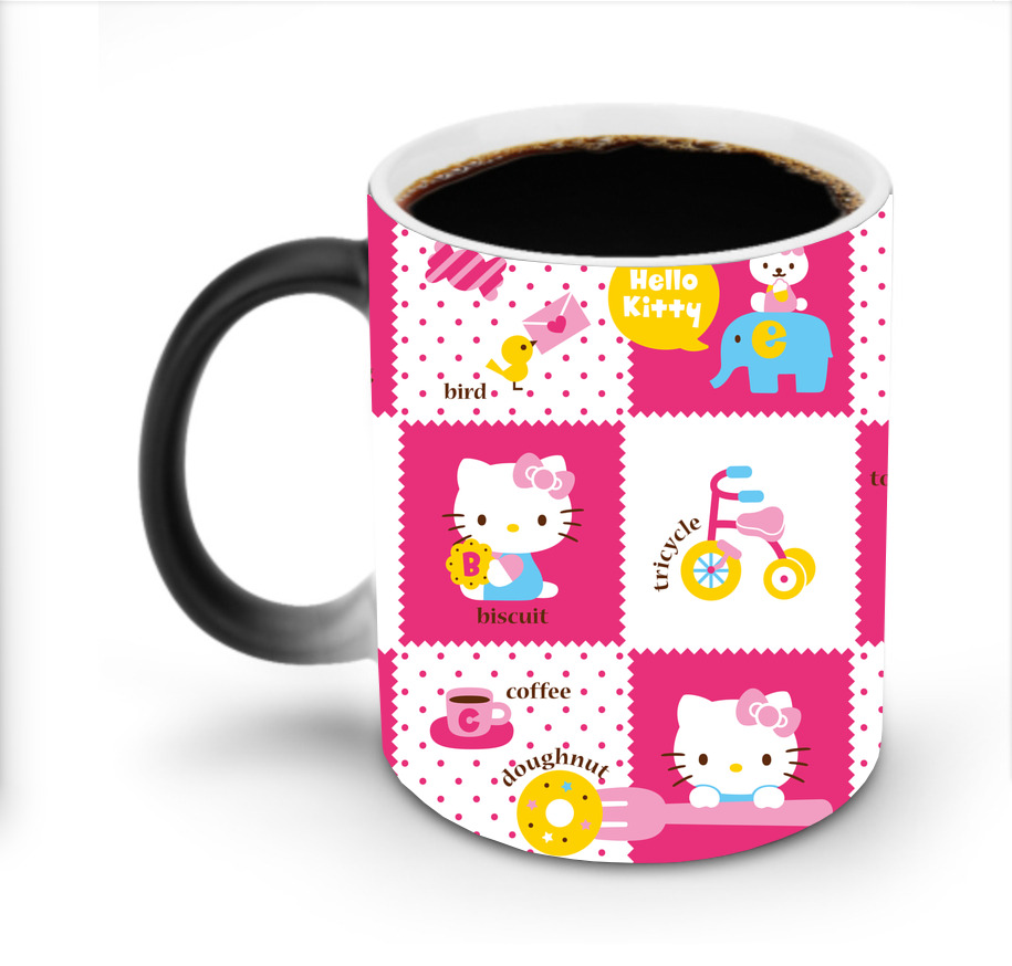 （画像用） Hello Kitty ハローキティ 温度変色マグカップ