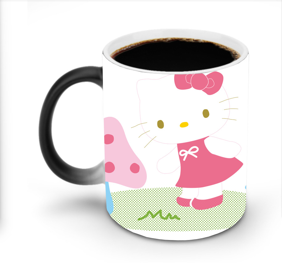 （画像用） Hello Kitty ハローキティ 温度変色マグカップ