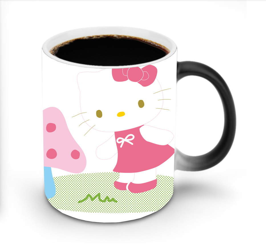 （画像用） Hello Kitty ハローキティ 温度変色マグカップ