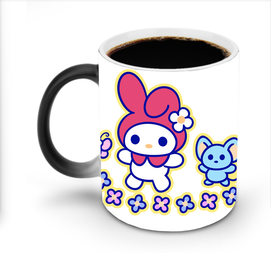 （画像用） Hello Kitty ハローキティ 温度変色マグカップ